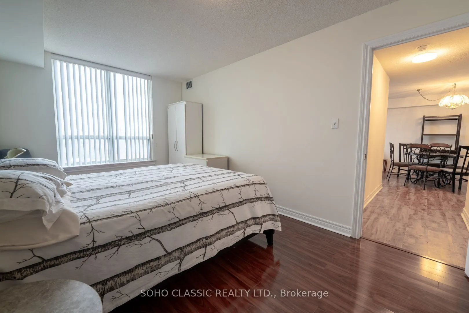 1700 Eglinton Avenue E #809