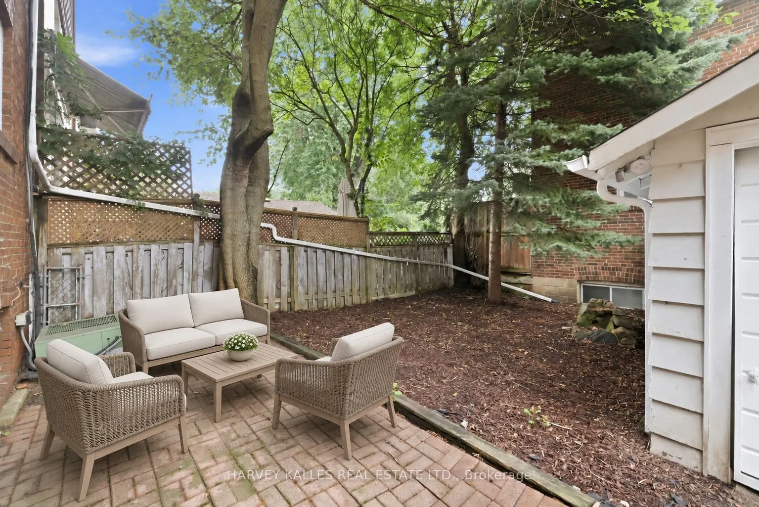 231 Glengrove Avenue W