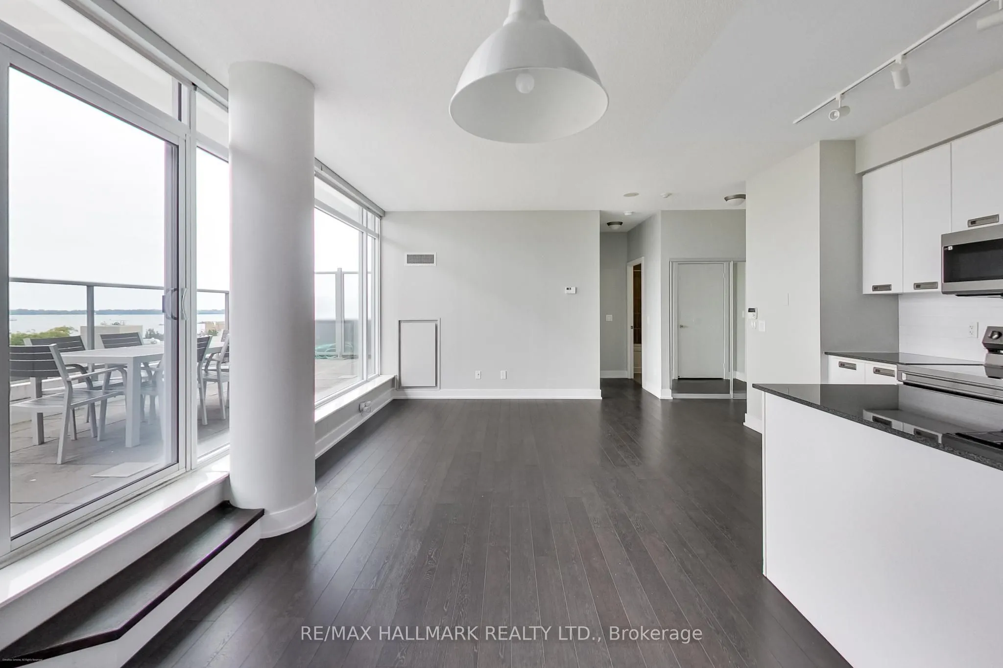 90 Stadium Road #905