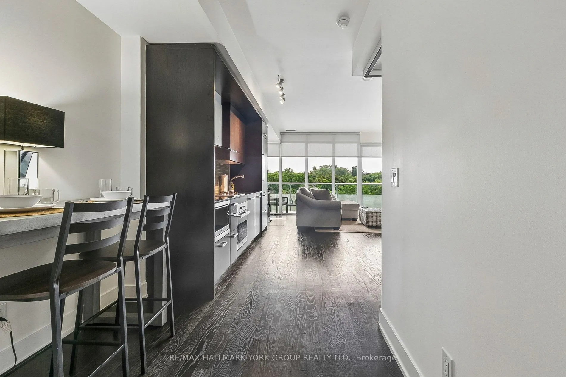 3018 Yonge Street #606