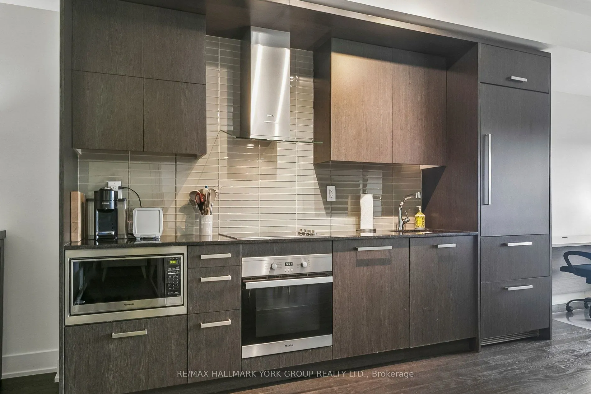 3018 Yonge Street #606