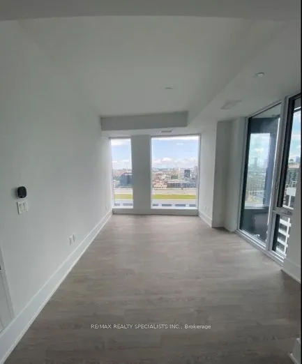470 Front Street W #1706