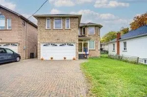 182 Finch Avenue E