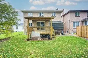 182 Finch Avenue E