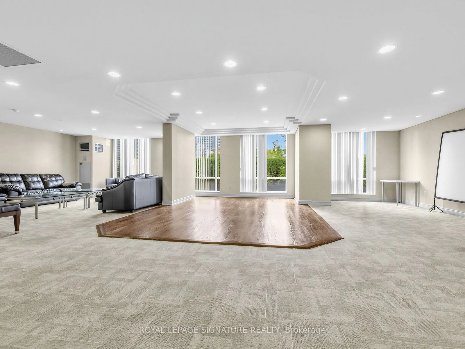 28 Pemberton Avenue #1009
