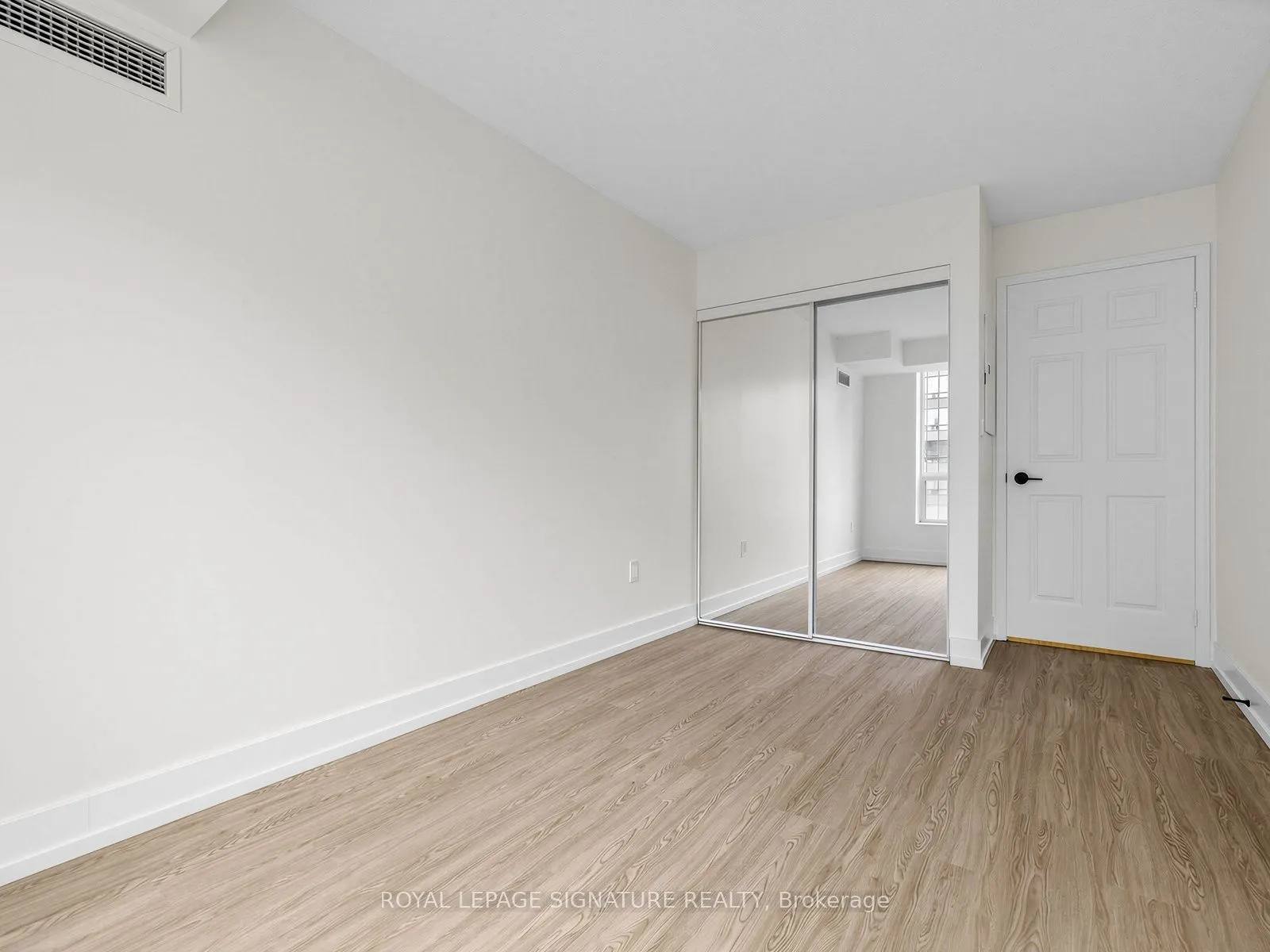 28 Pemberton Avenue #1009