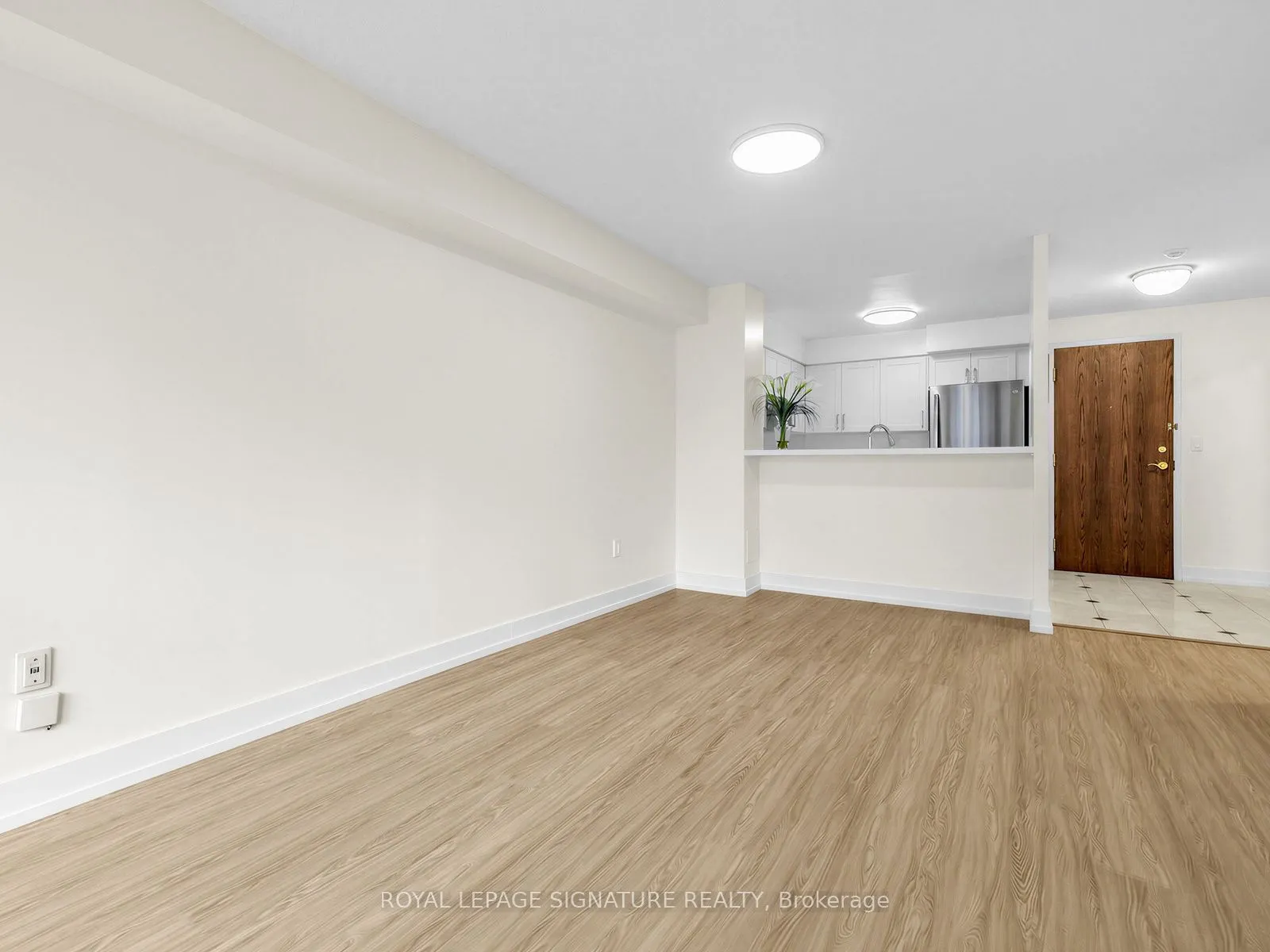28 Pemberton Avenue #1009