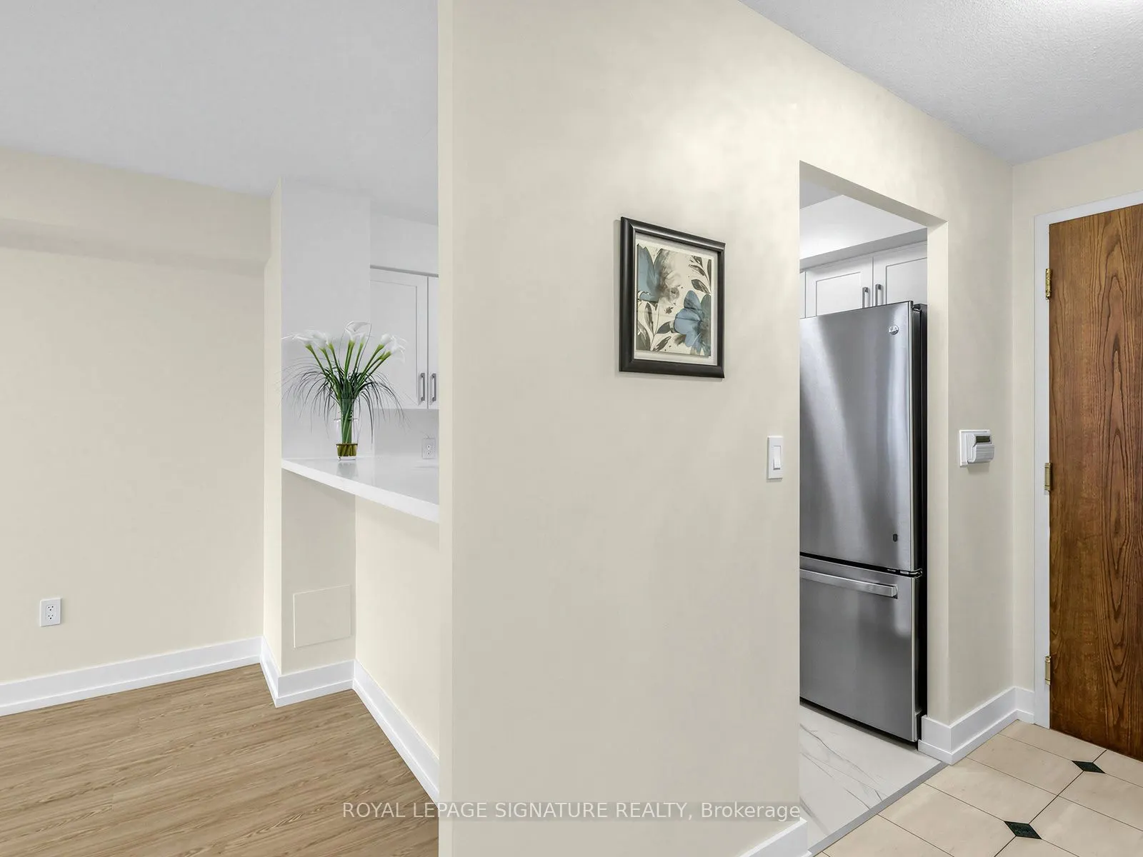 28 Pemberton Avenue #1009