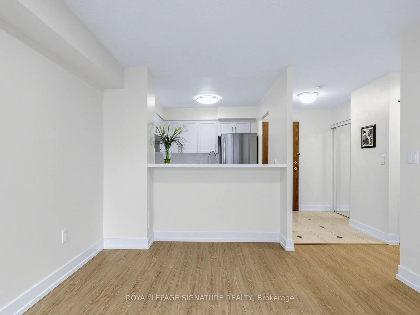 28 Pemberton Avenue #1009