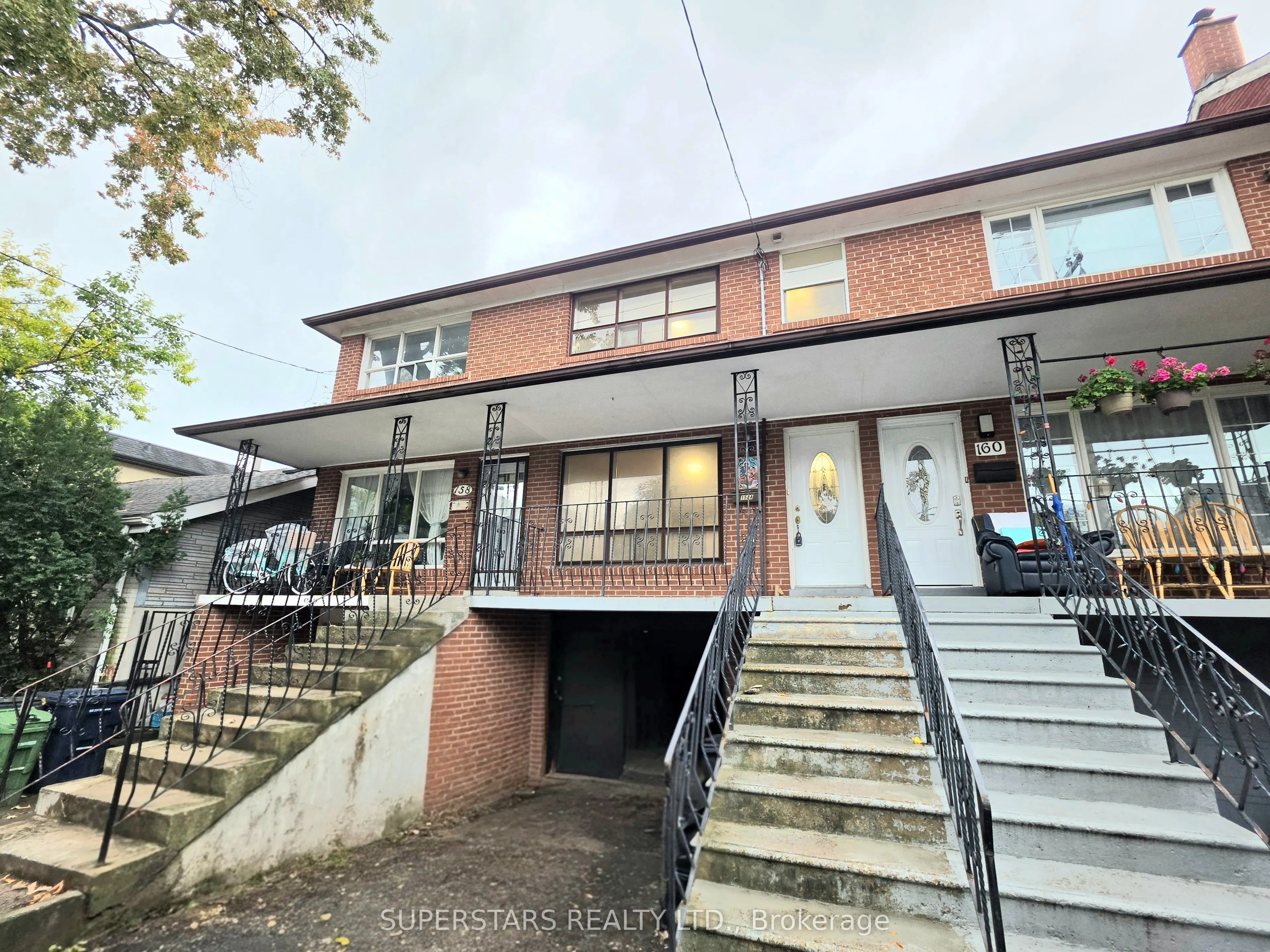 158A Strachan Avenue