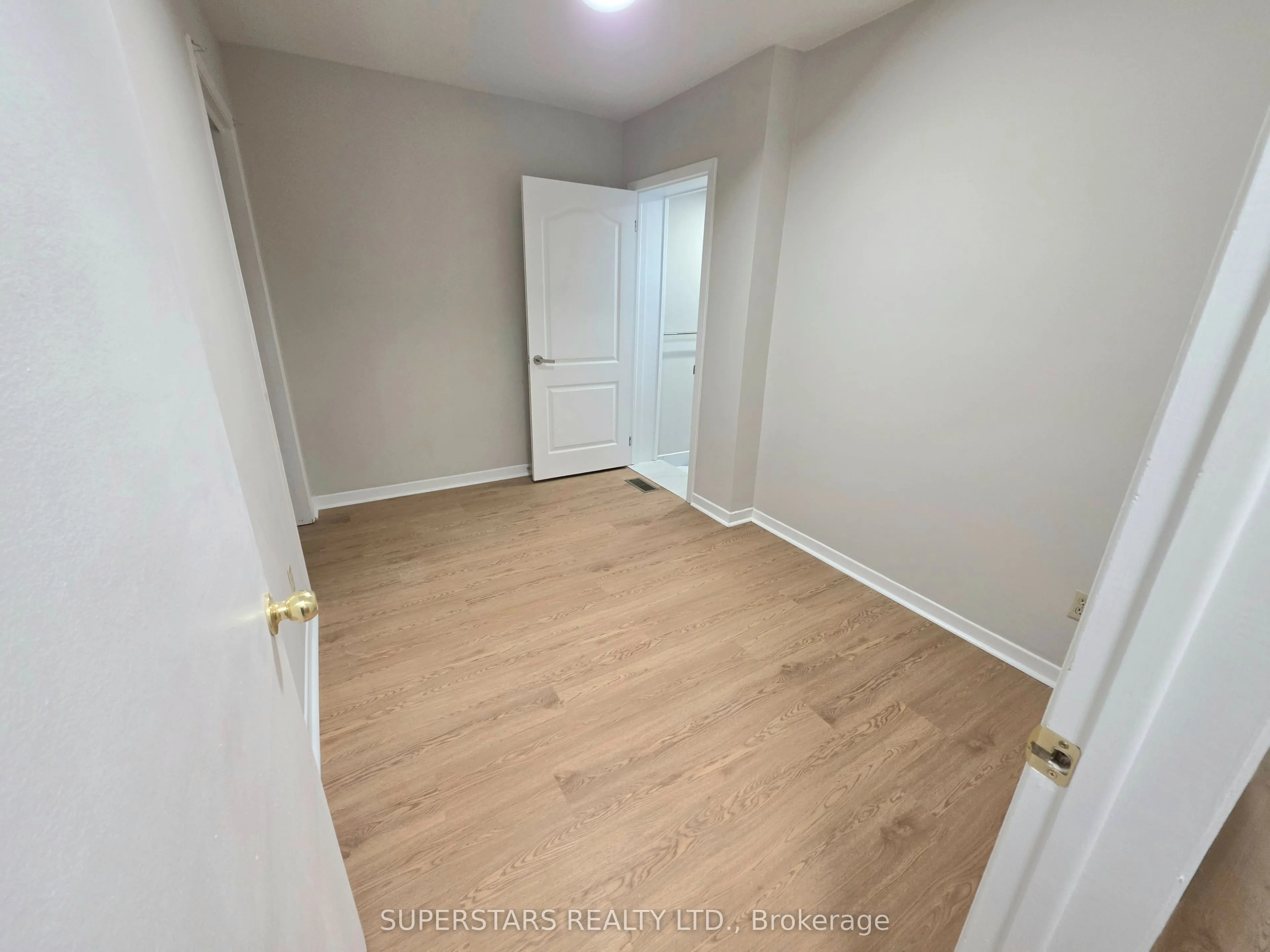 158A Strachan Avenue