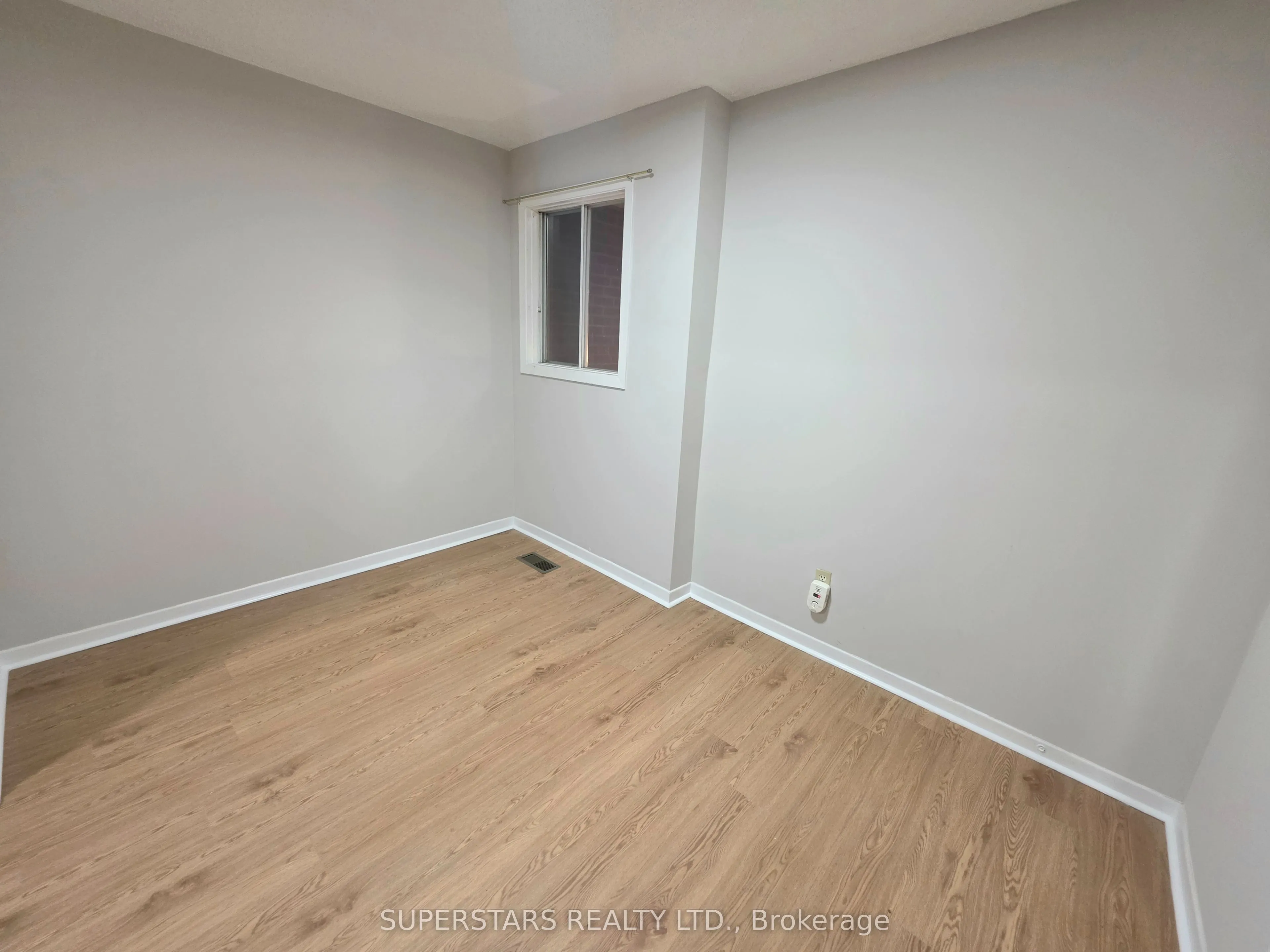 158A Strachan Avenue
