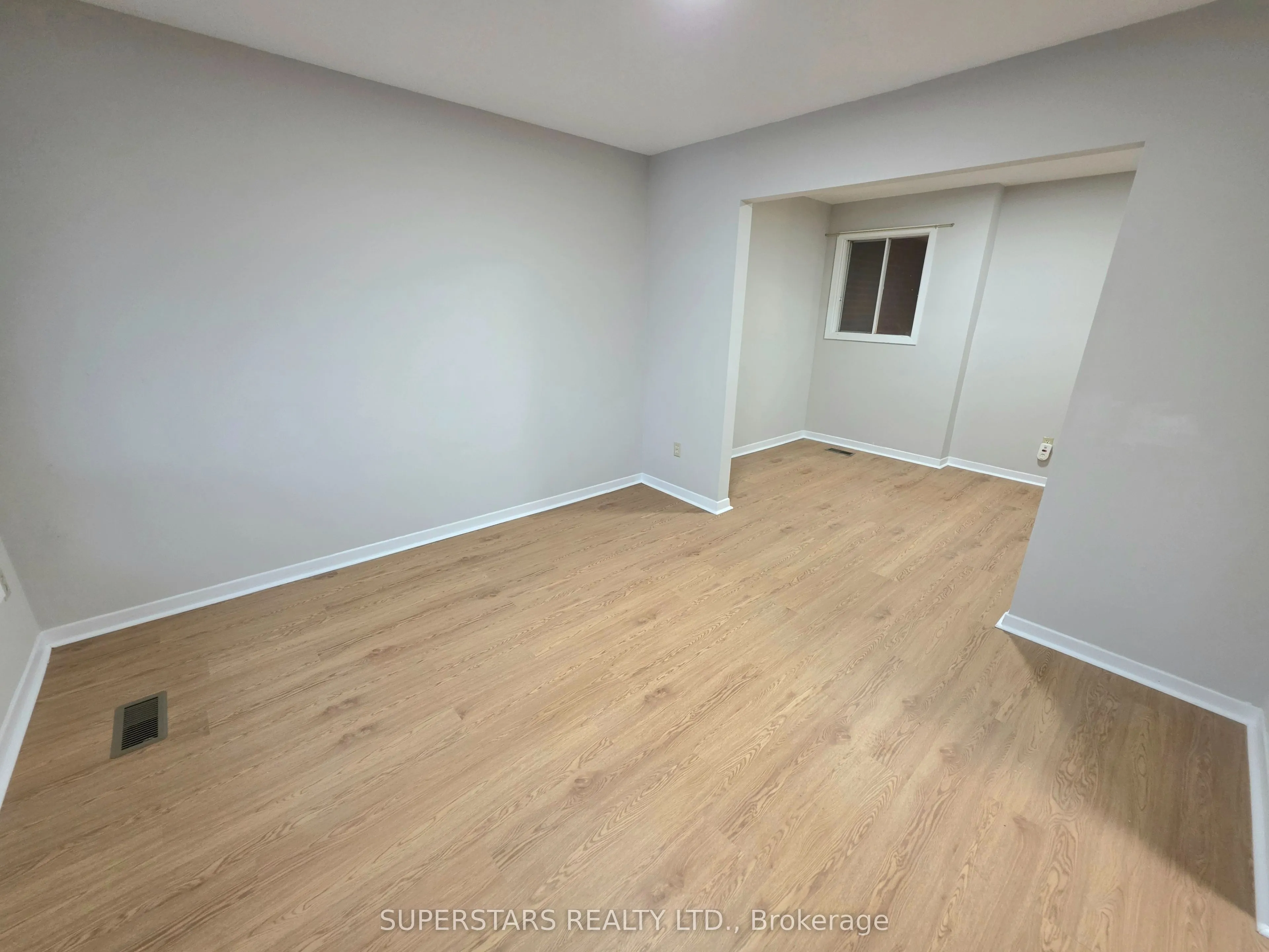 158A Strachan Avenue