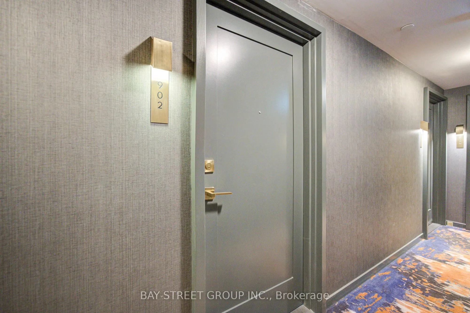 50 Charles Street E #902