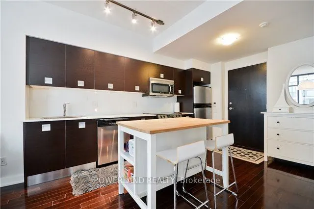 33 Charles Street E #2601