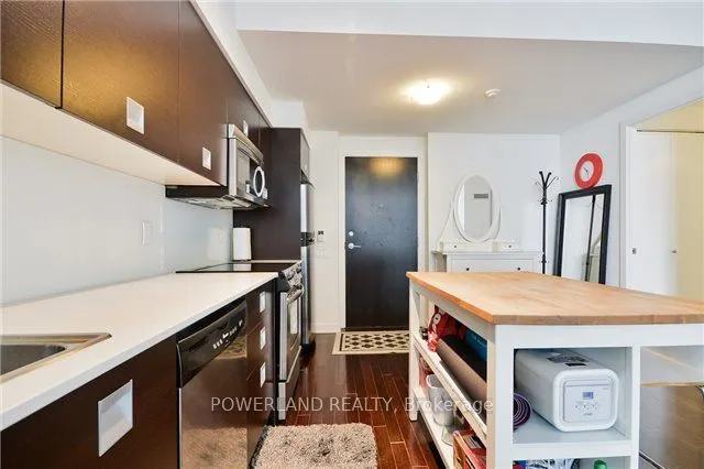 33 Charles Street E #2601