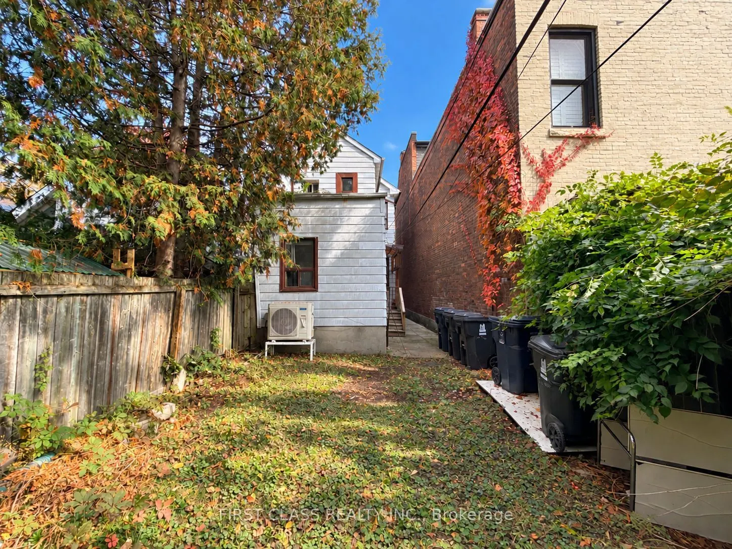 190 Major Street