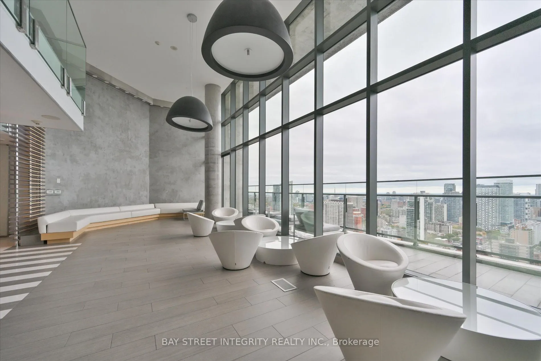 45 Charles Street E #802