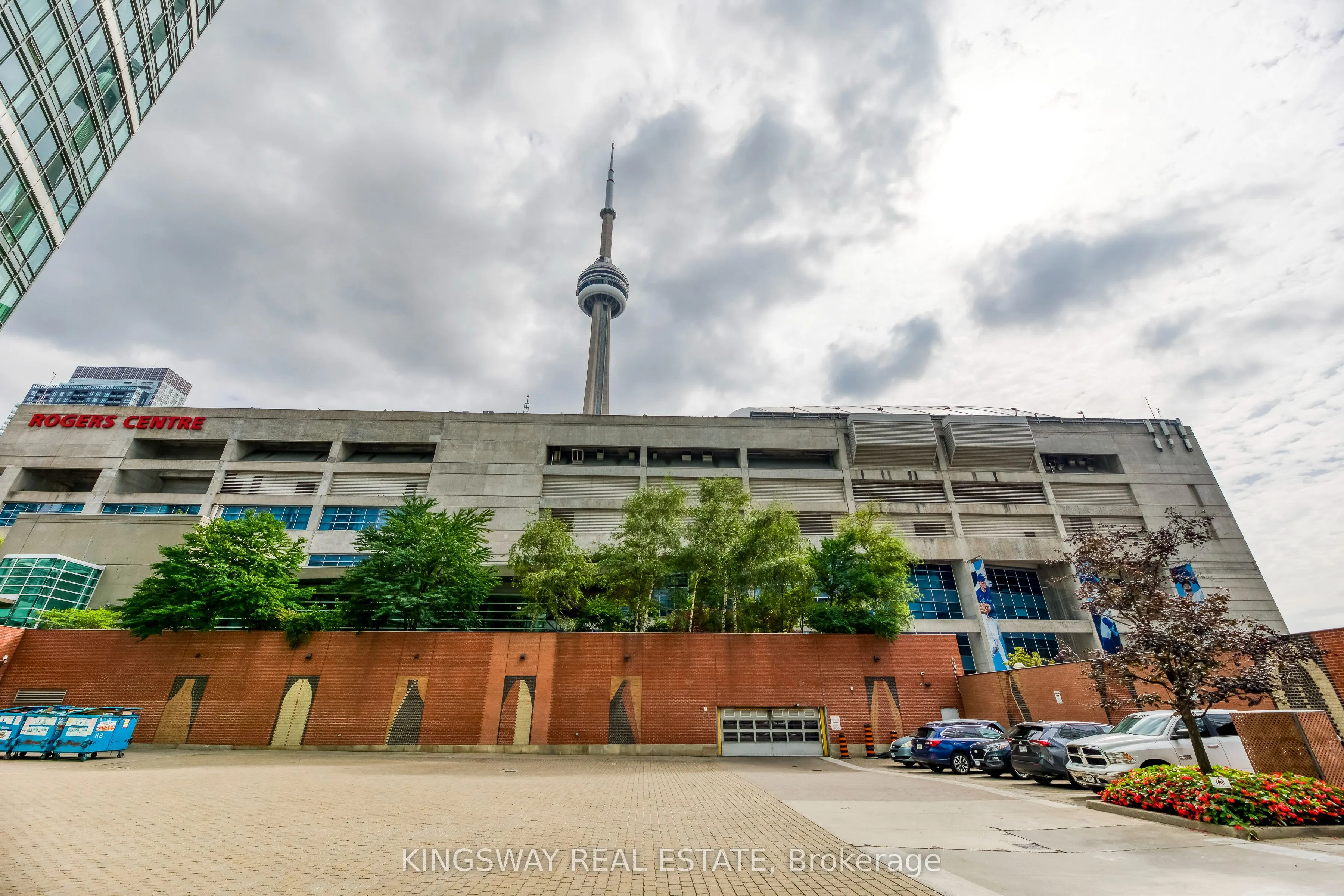 81 Navy Wharf Court #3511