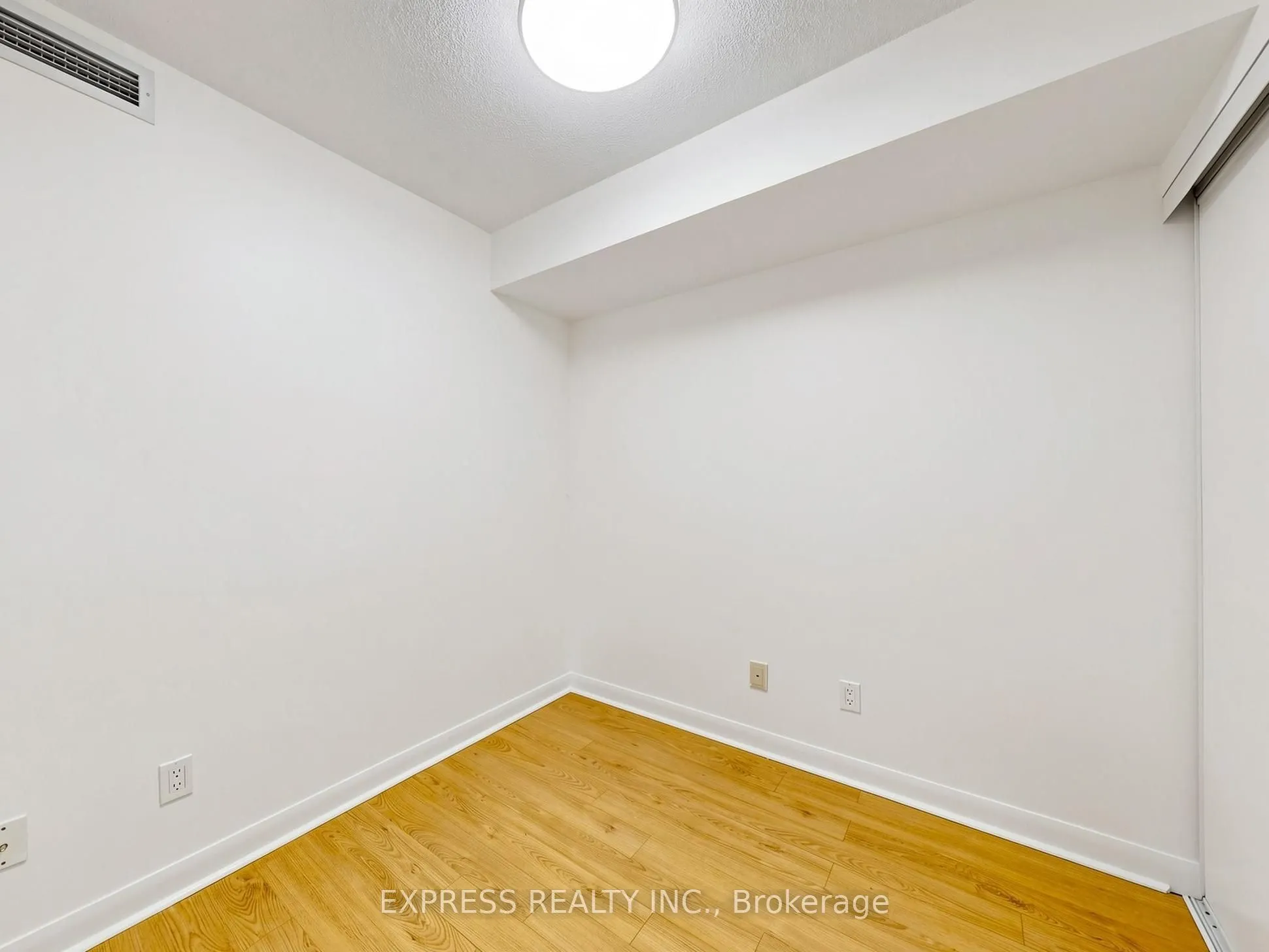 4968 Yonge Street #1007