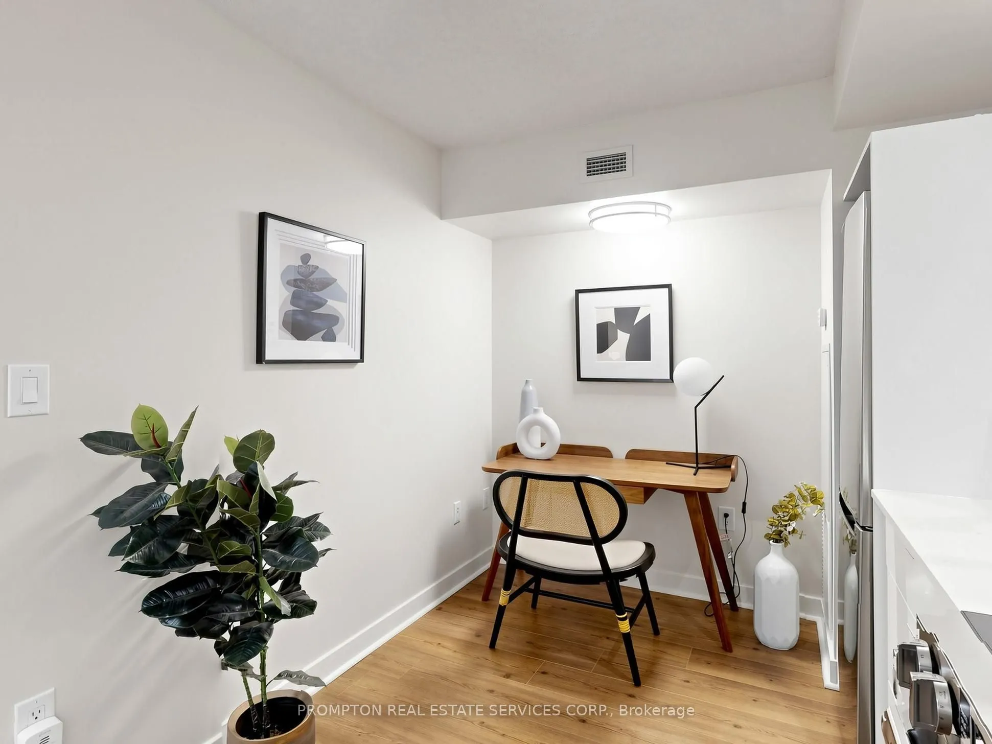 4K Spadina Avenue #1006