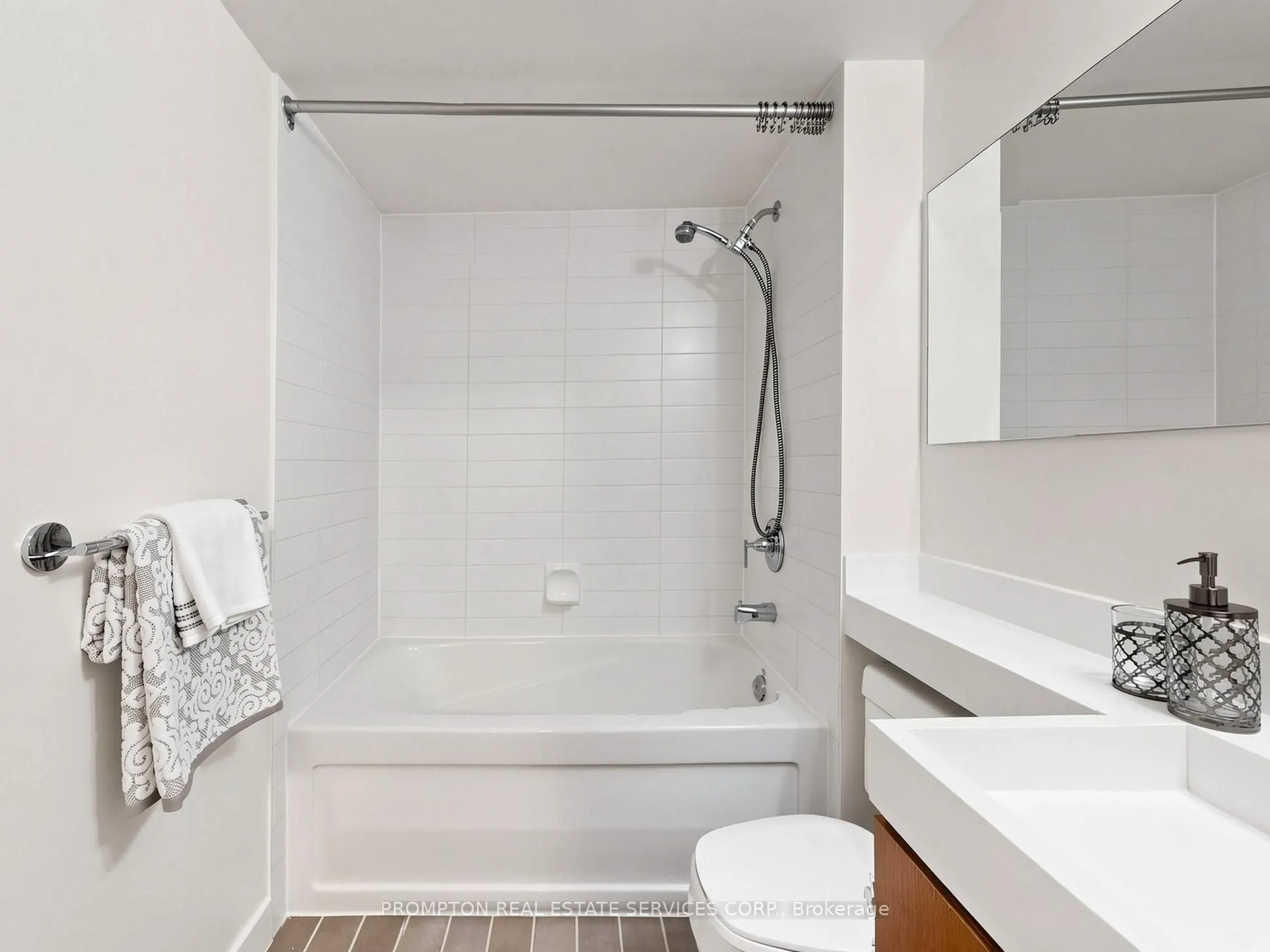 4K Spadina Avenue #1006