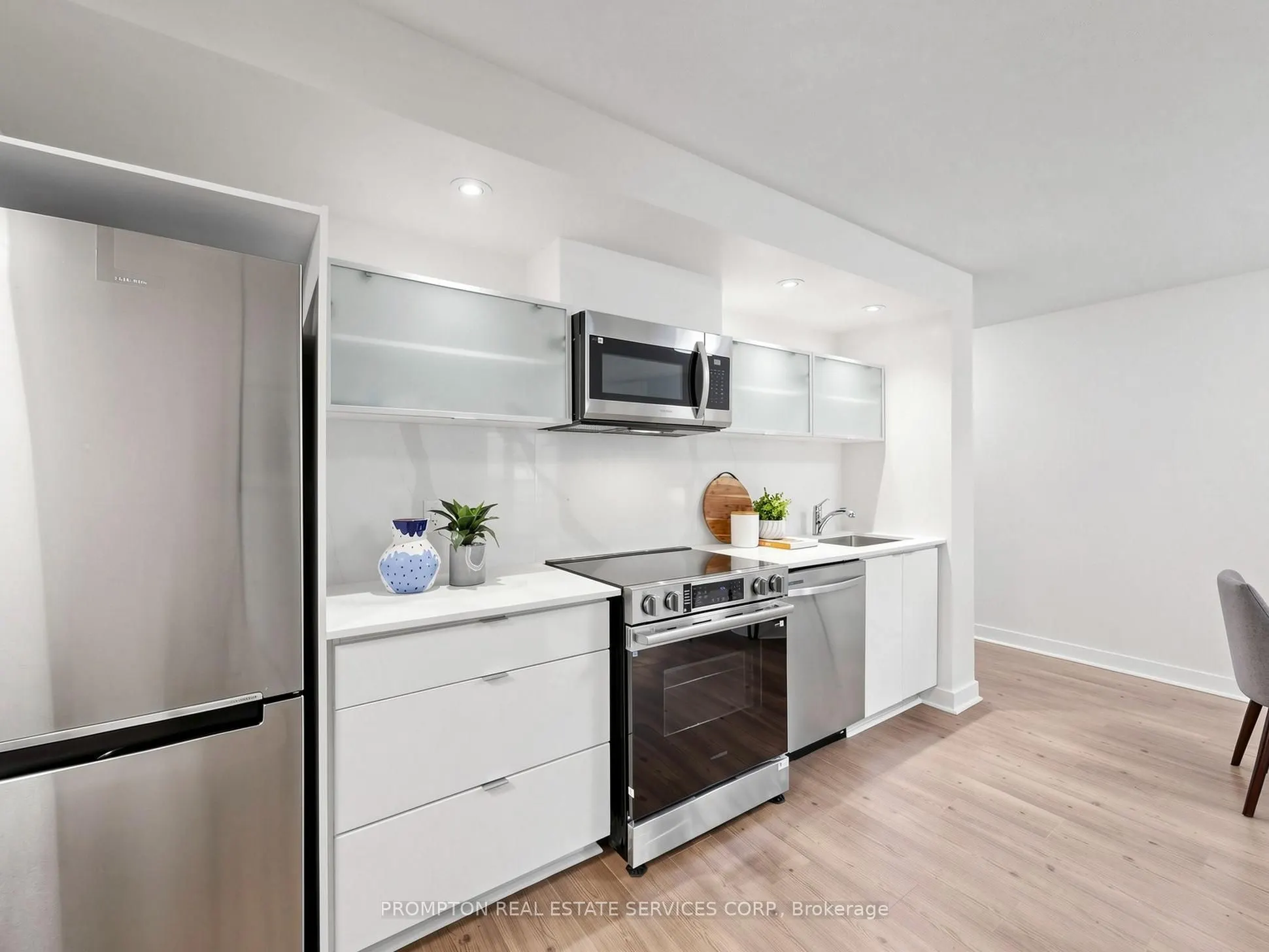 4K Spadina Avenue #1006