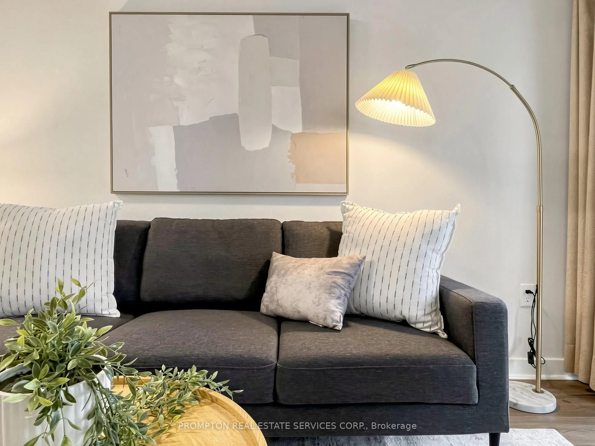 4K Spadina Avenue #1006