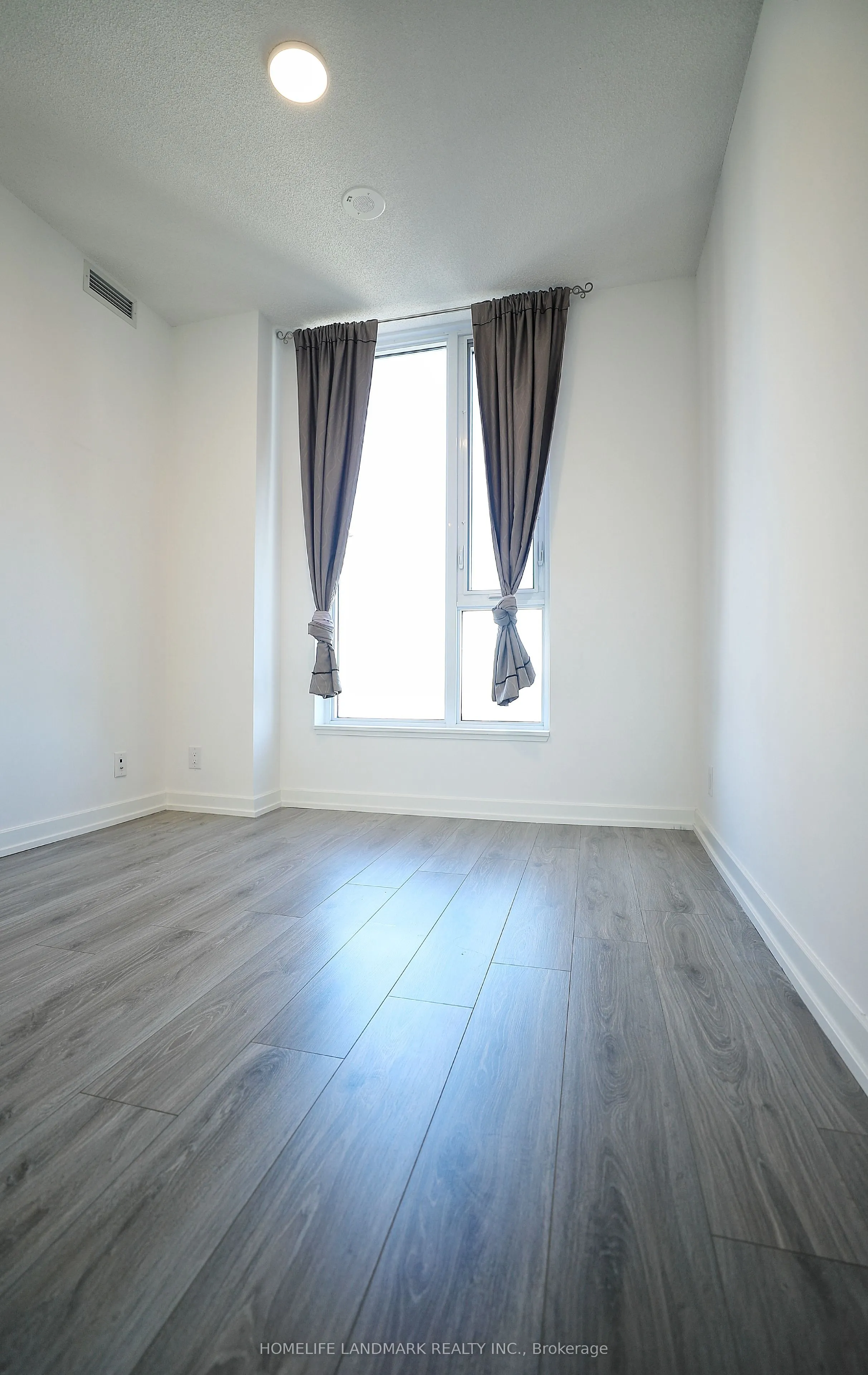 20 TUBMAN Avenue #2504