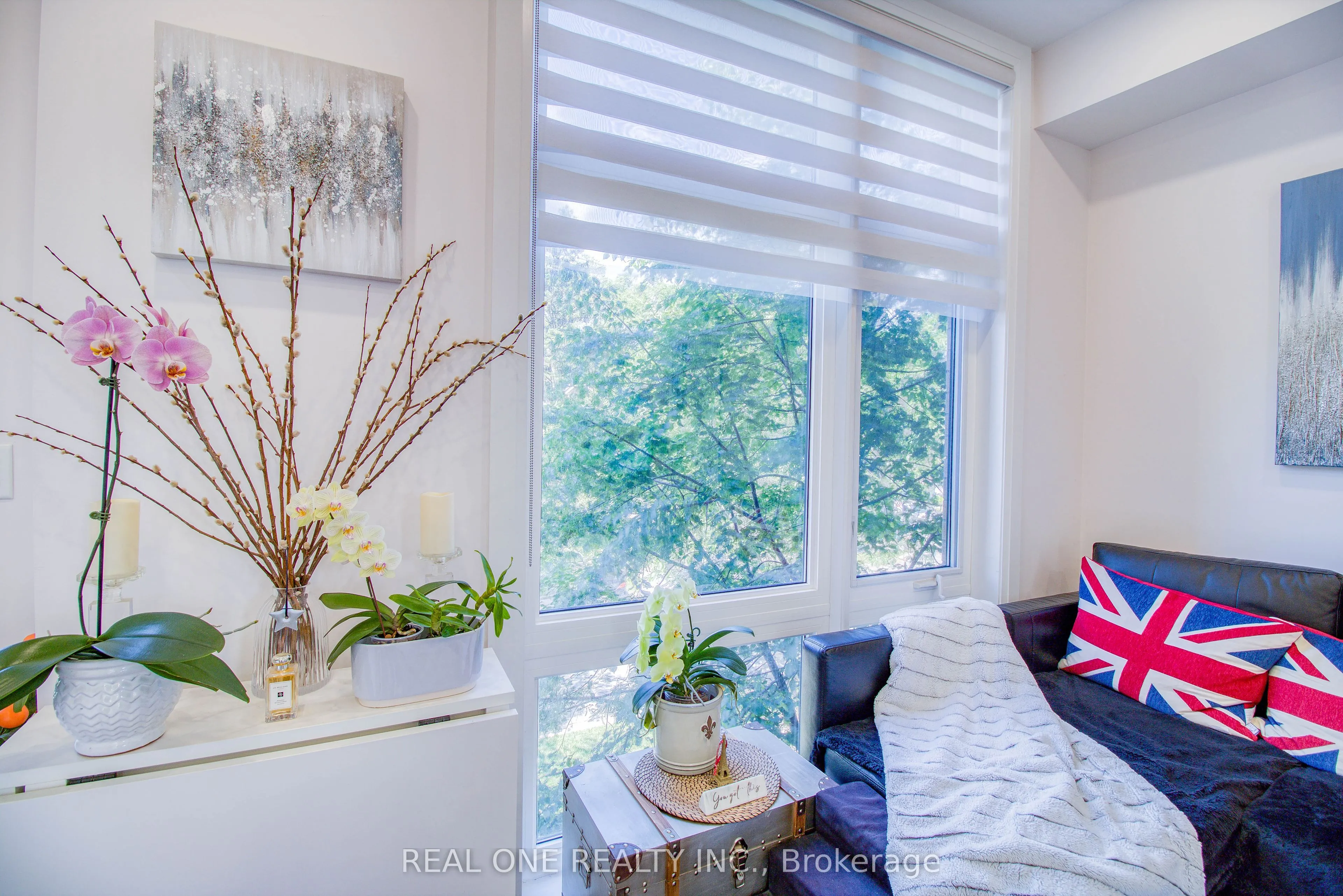 27 Eldora Avenue #63