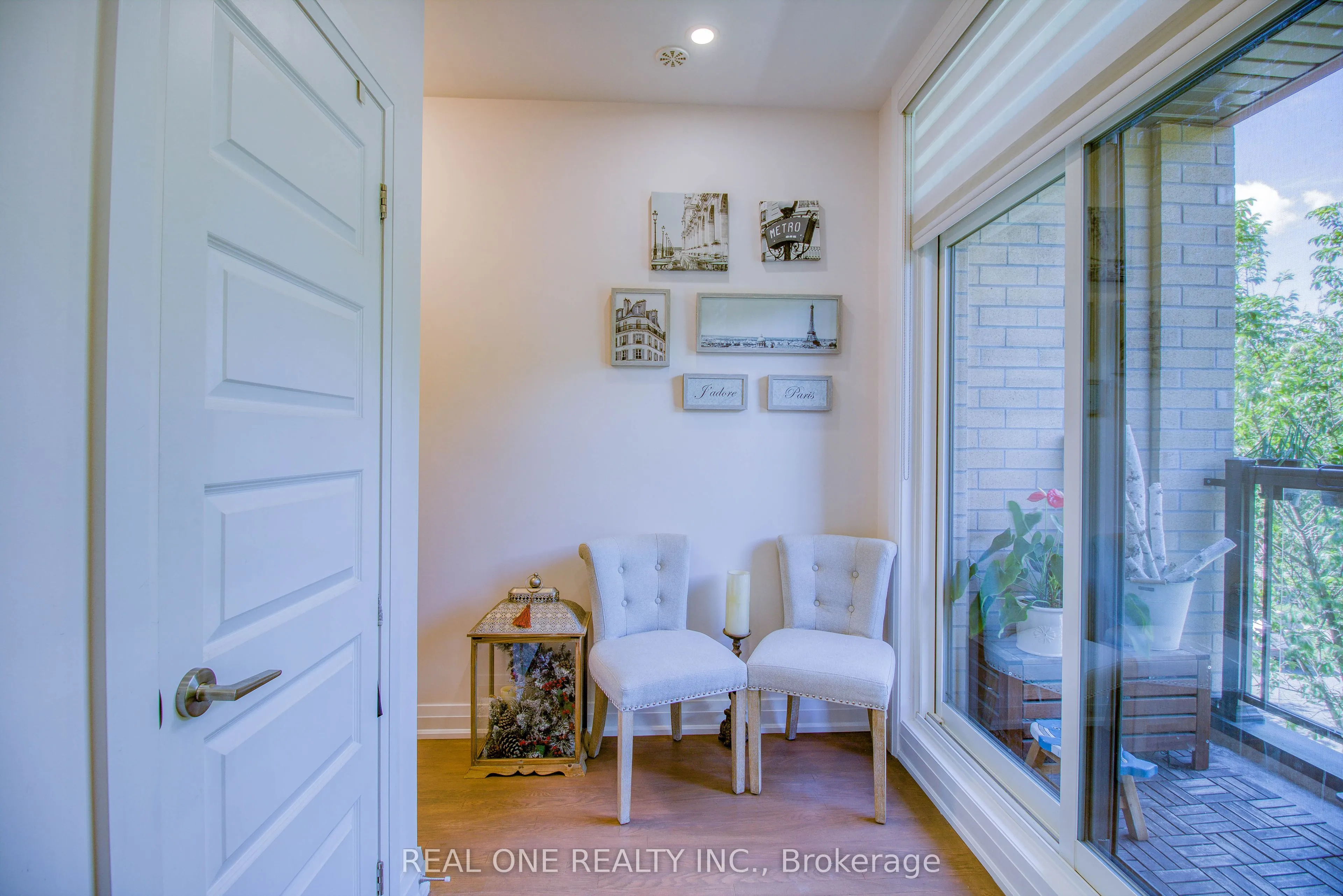 27 Eldora Avenue #63
