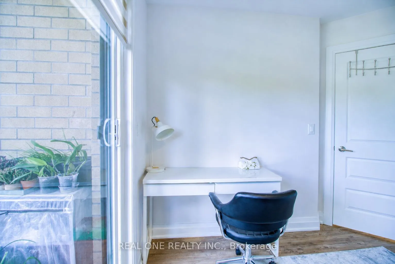 27 Eldora Avenue #63