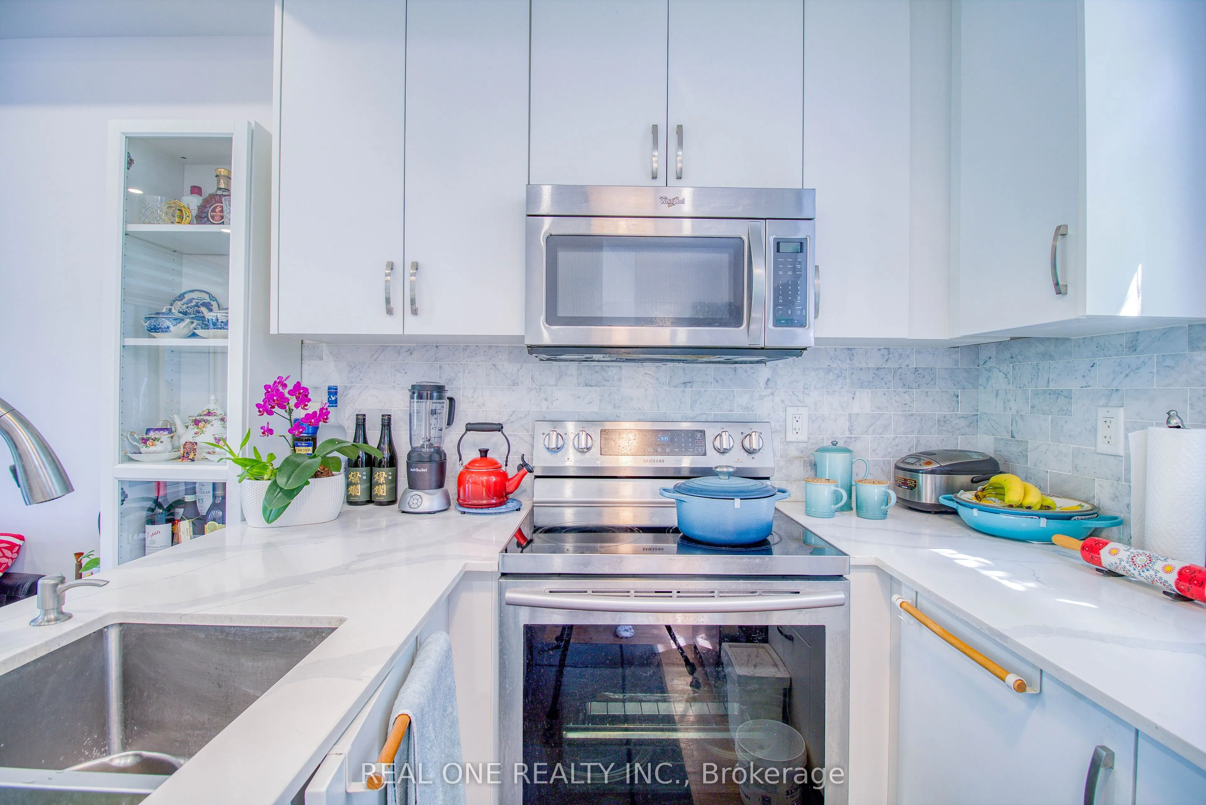 27 Eldora Avenue #63