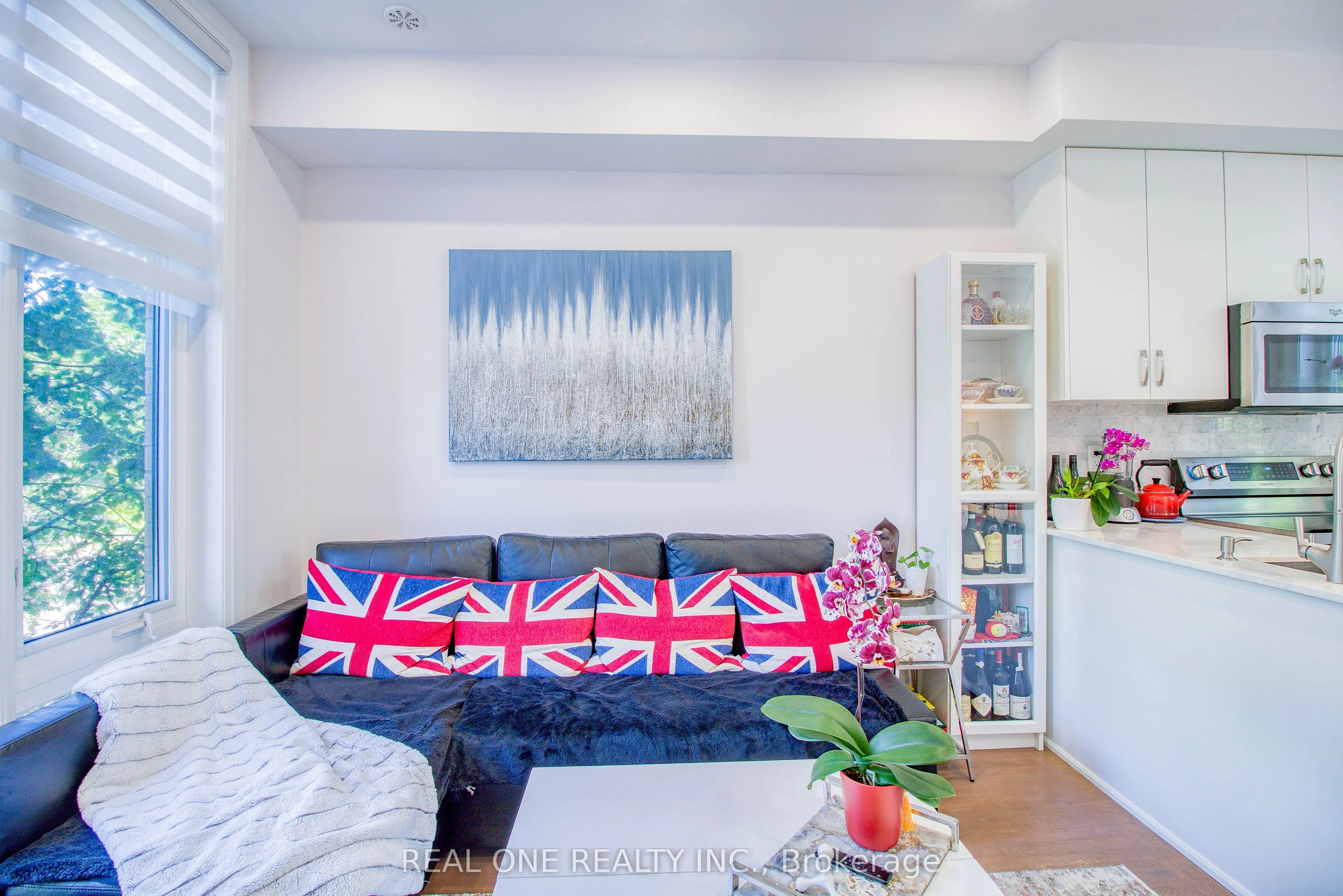 27 Eldora Avenue #63