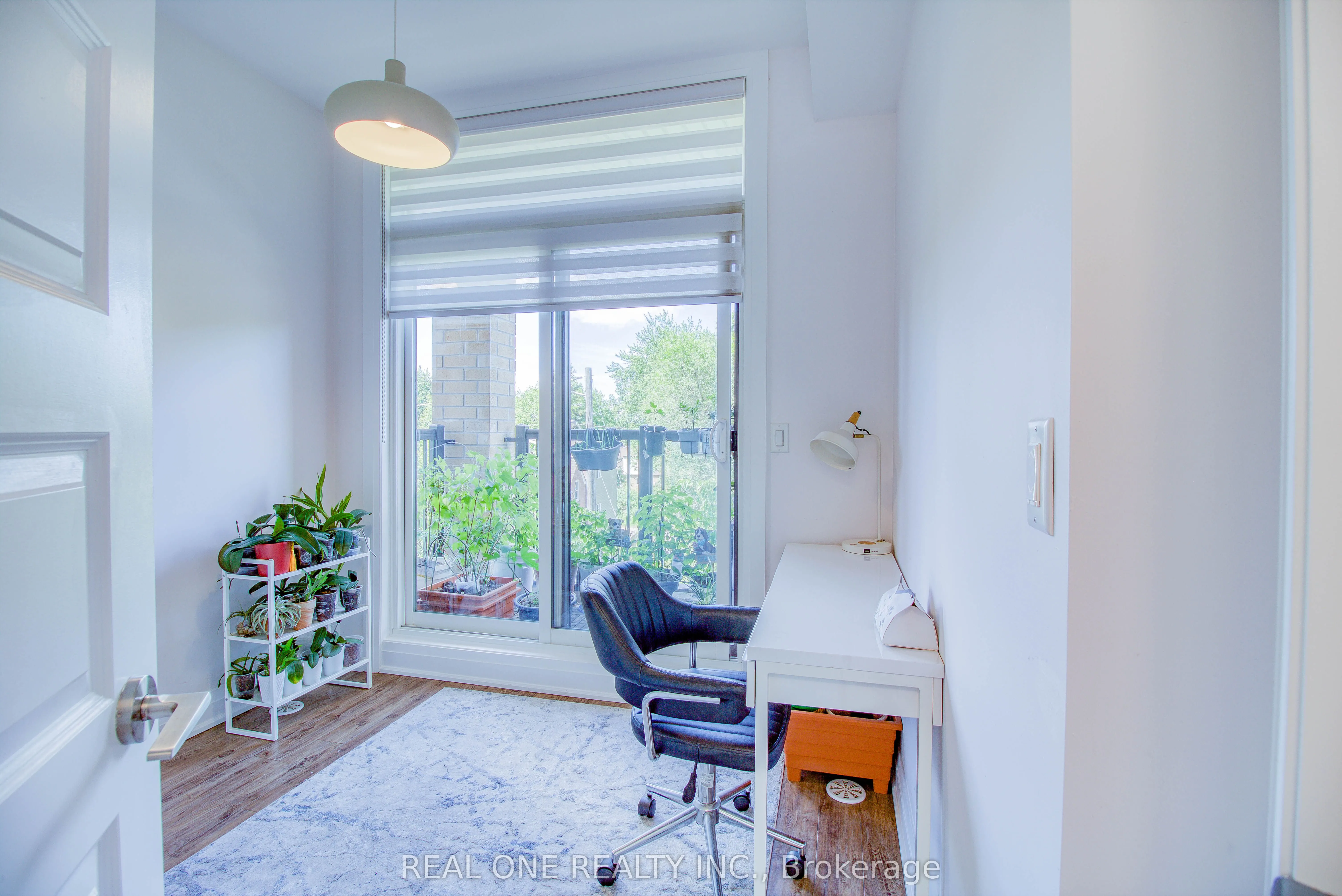 27 Eldora Avenue #63