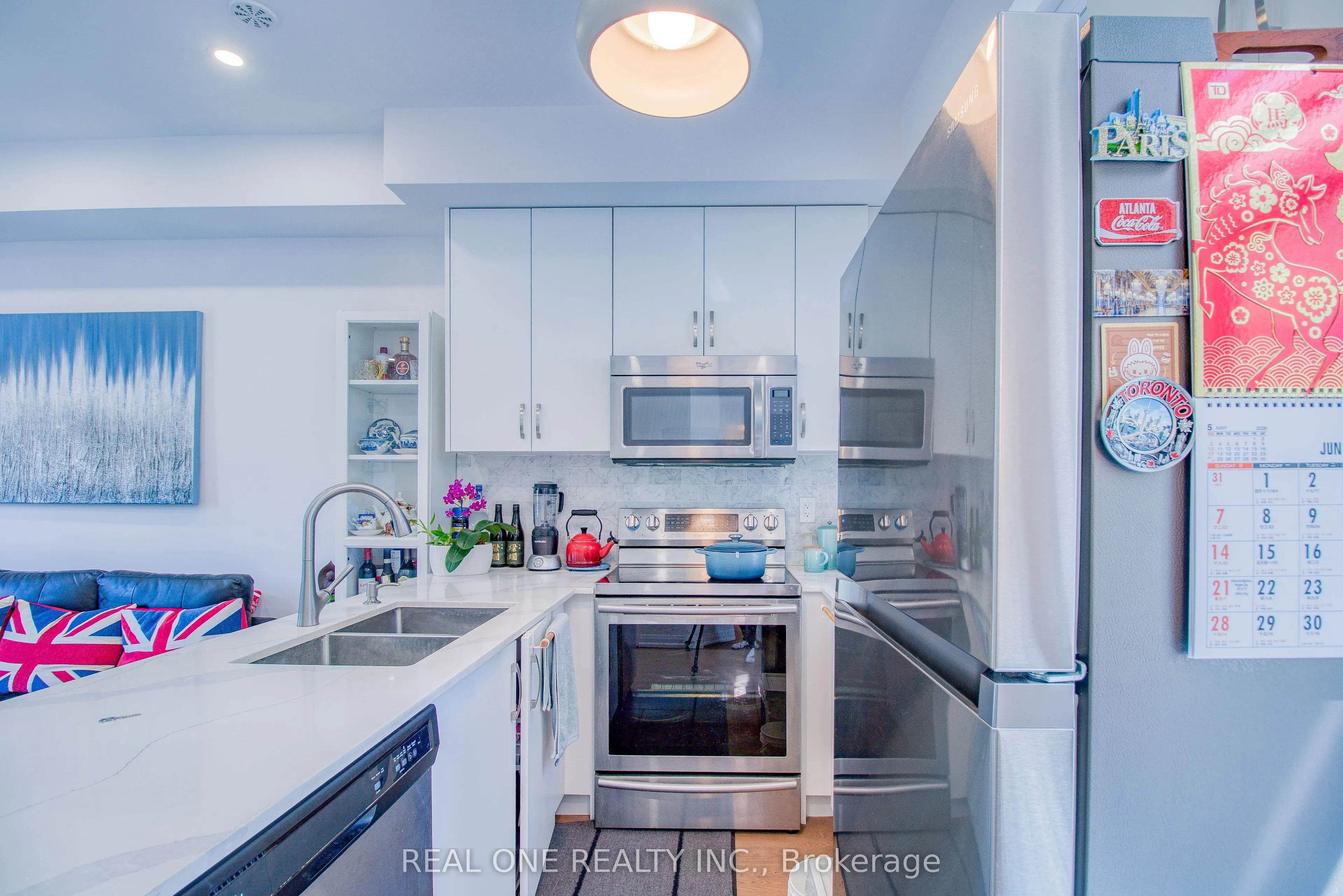 27 Eldora Avenue #63