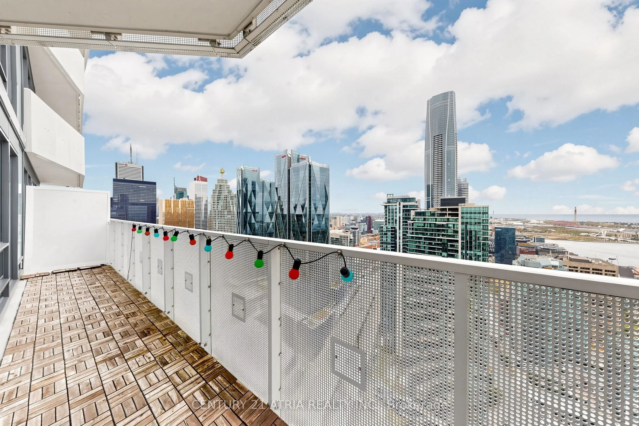 88 Harbour Street #5205