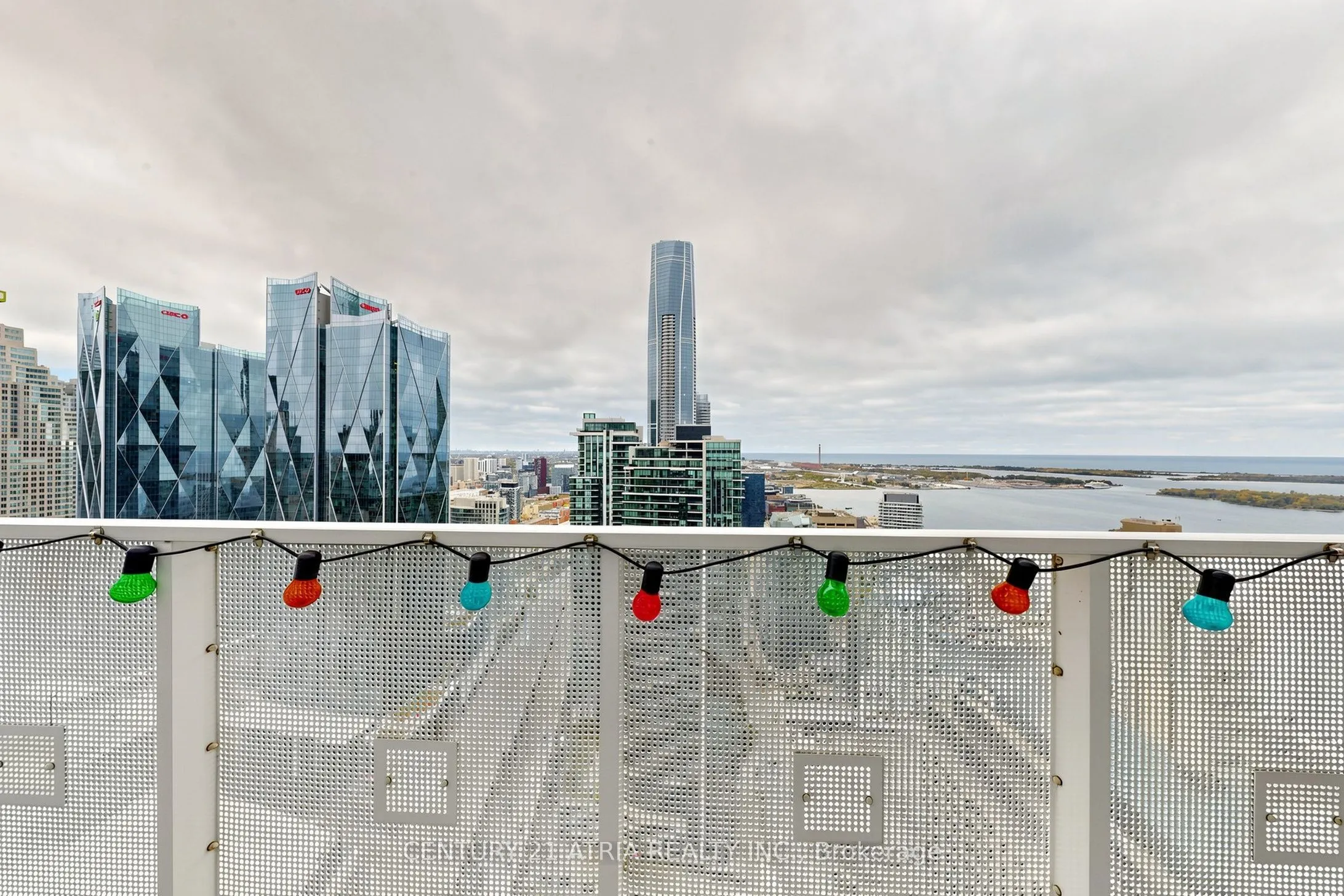 88 Harbour Street #5205