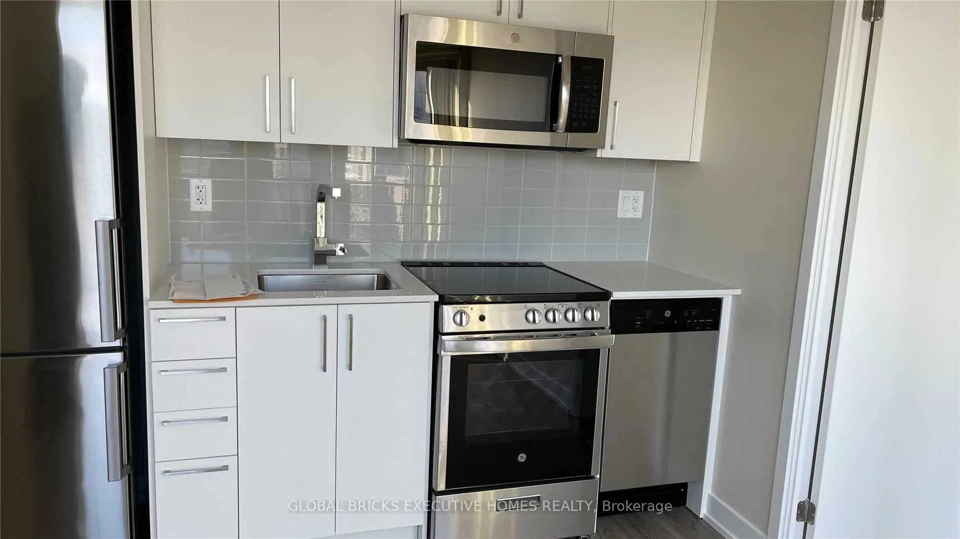 38 Monte Kwinter Court #1301