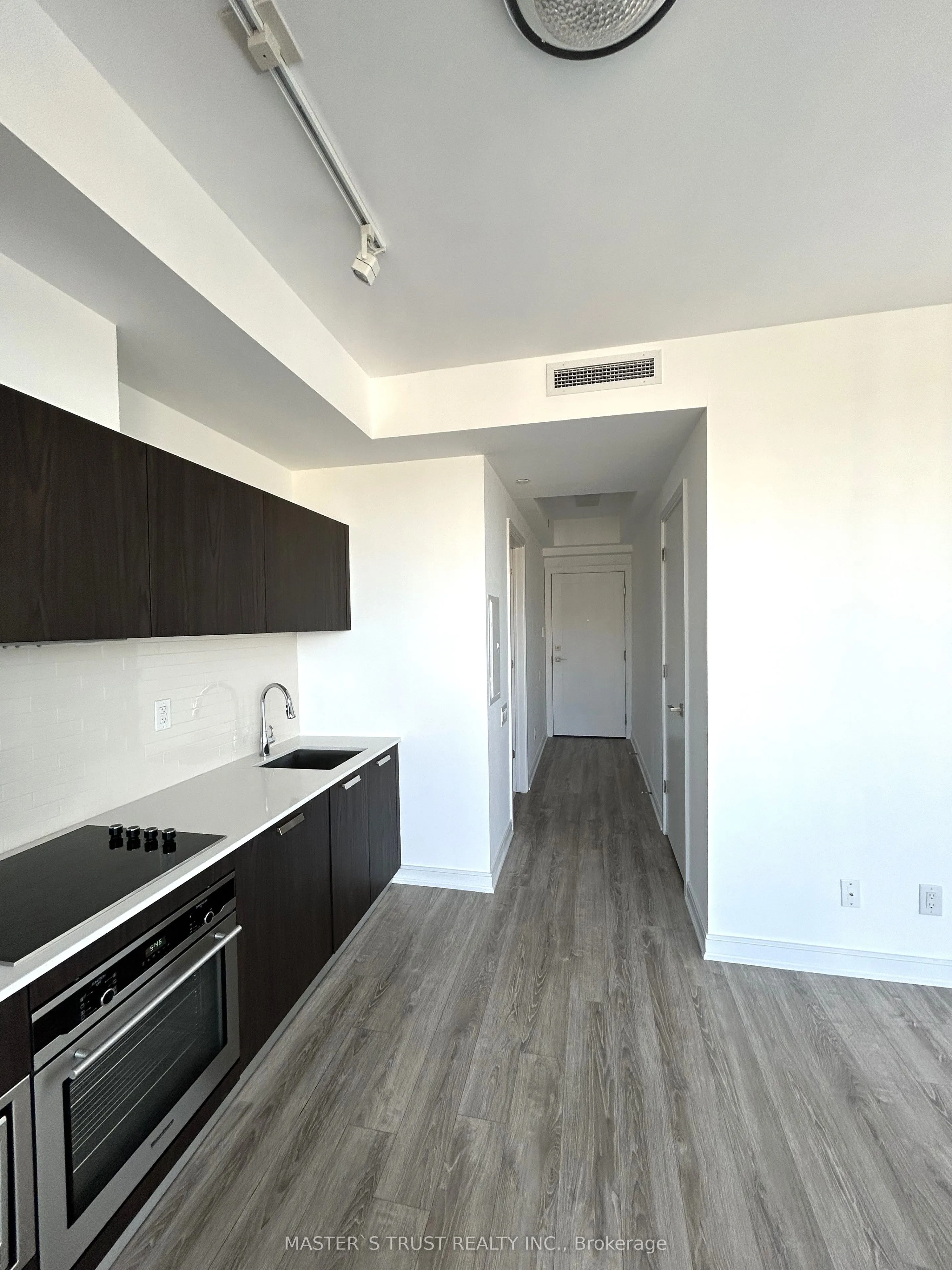 50 Charles Street E #3612