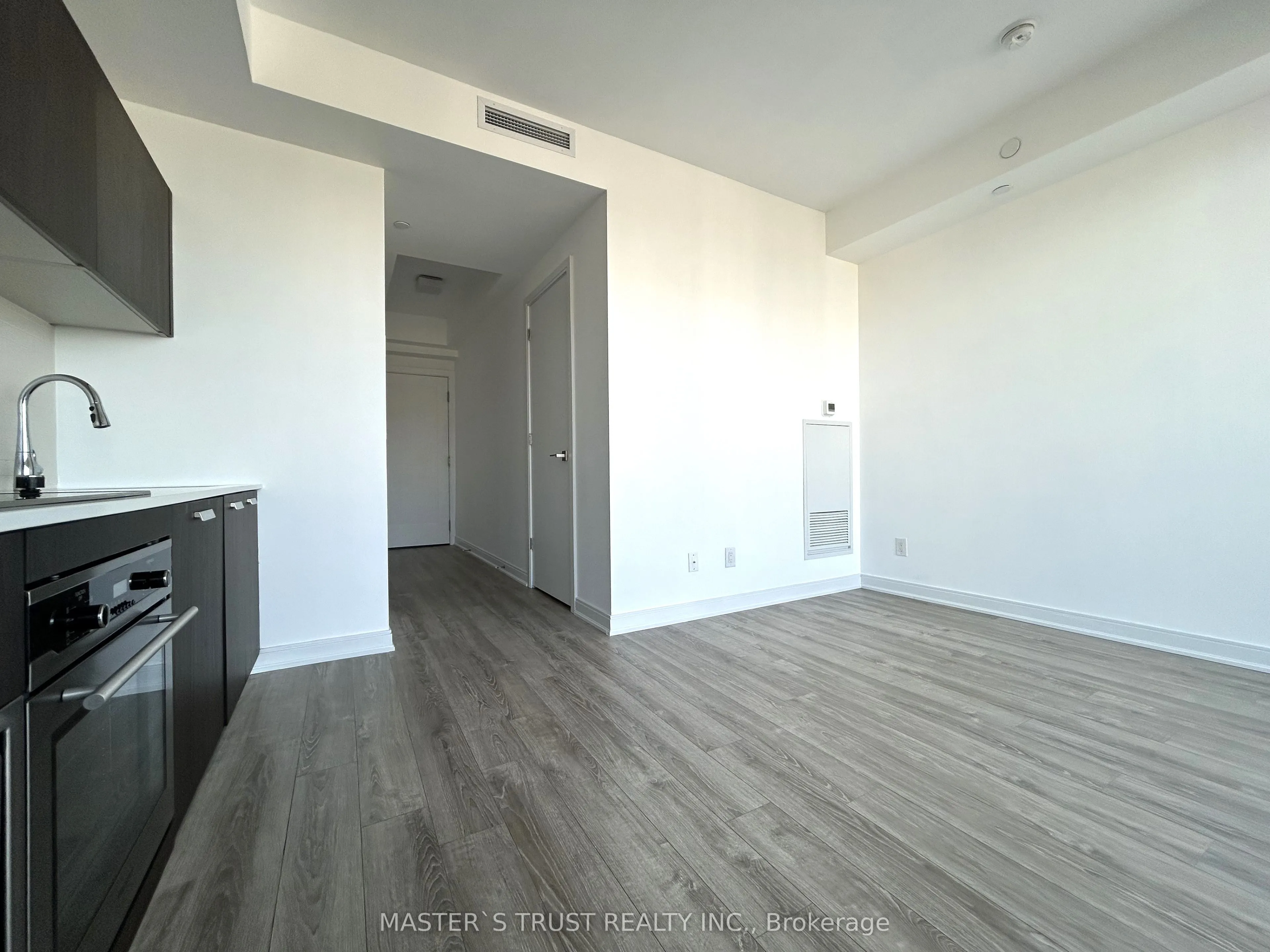 50 Charles Street E #3612