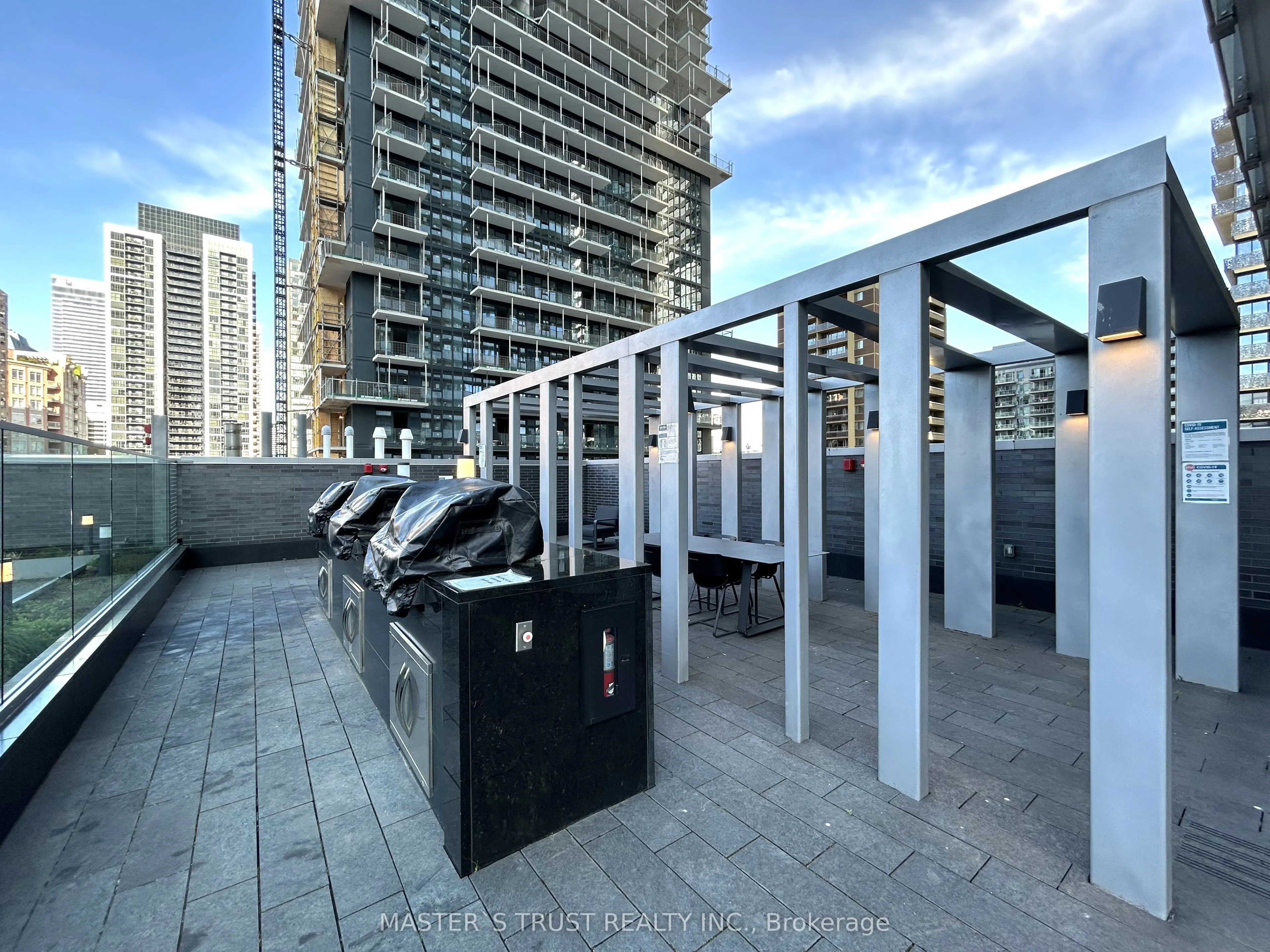 50 Charles Street E #3612