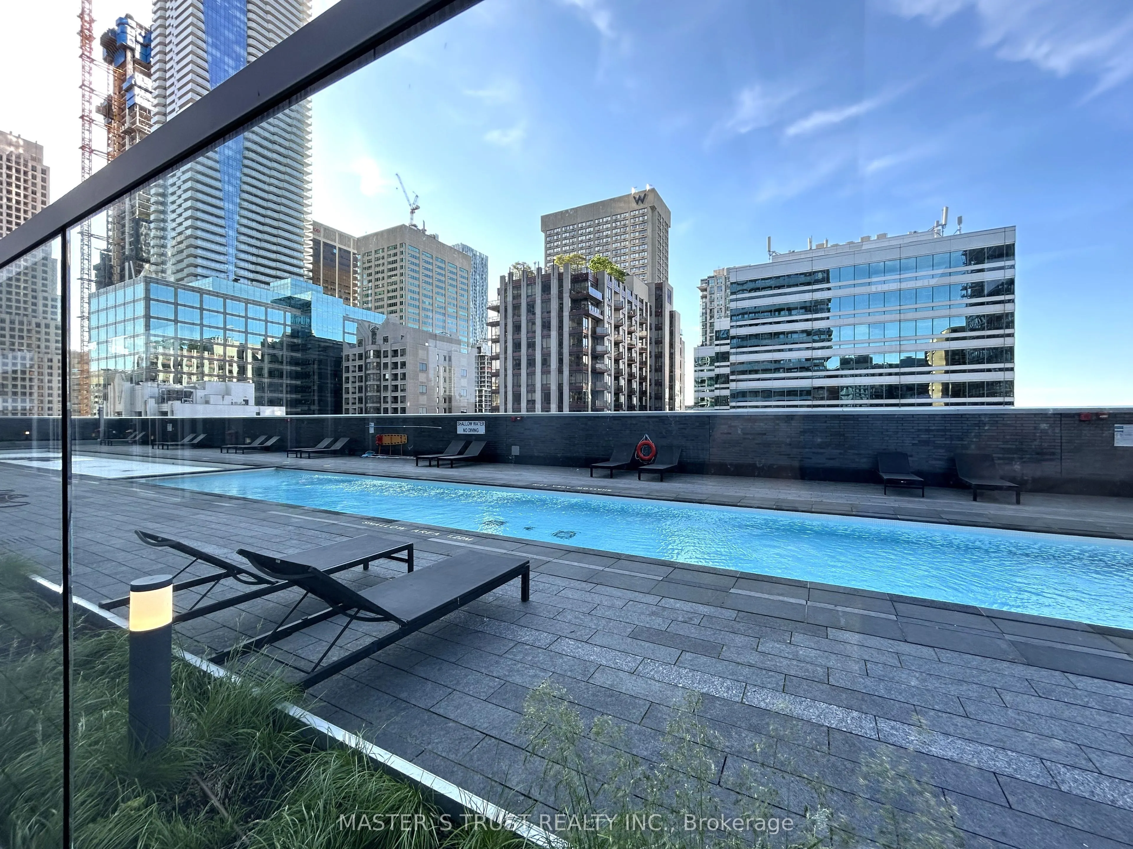 50 Charles Street E #3612