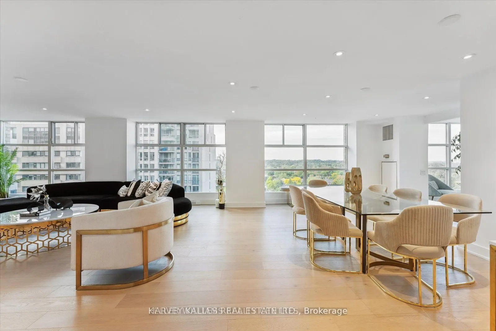 409 Bloor Street E #PH03