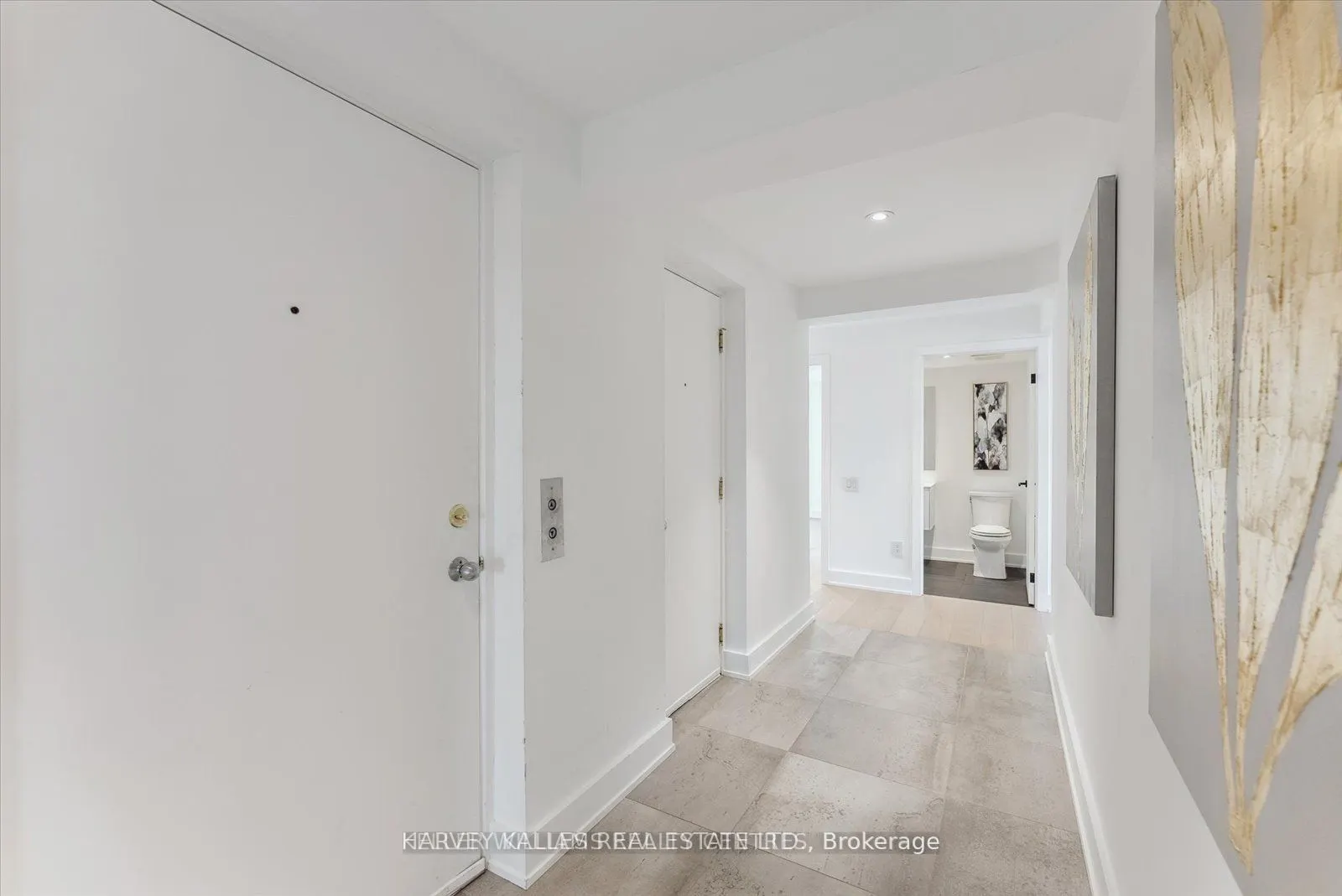 409 Bloor Street E #PH03