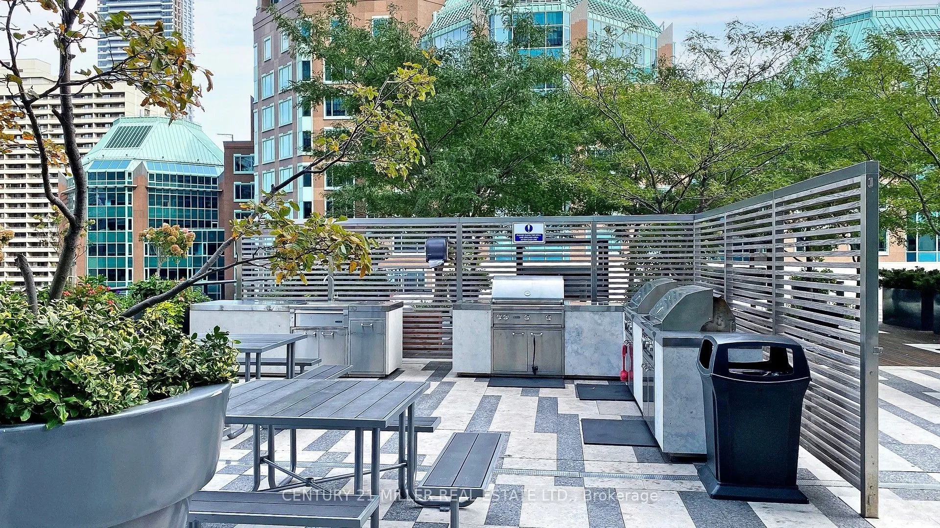 101 Charles Street E #1001