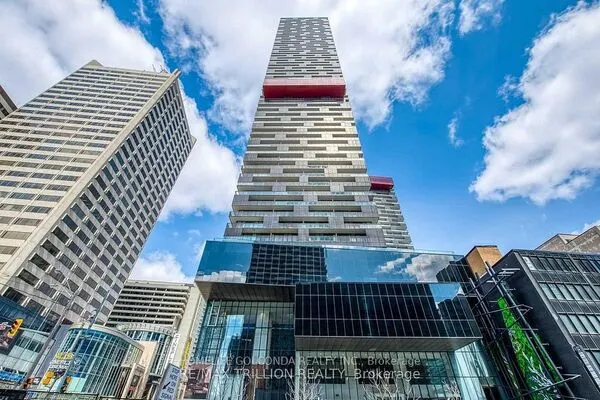 8 Eglinton Avenue E