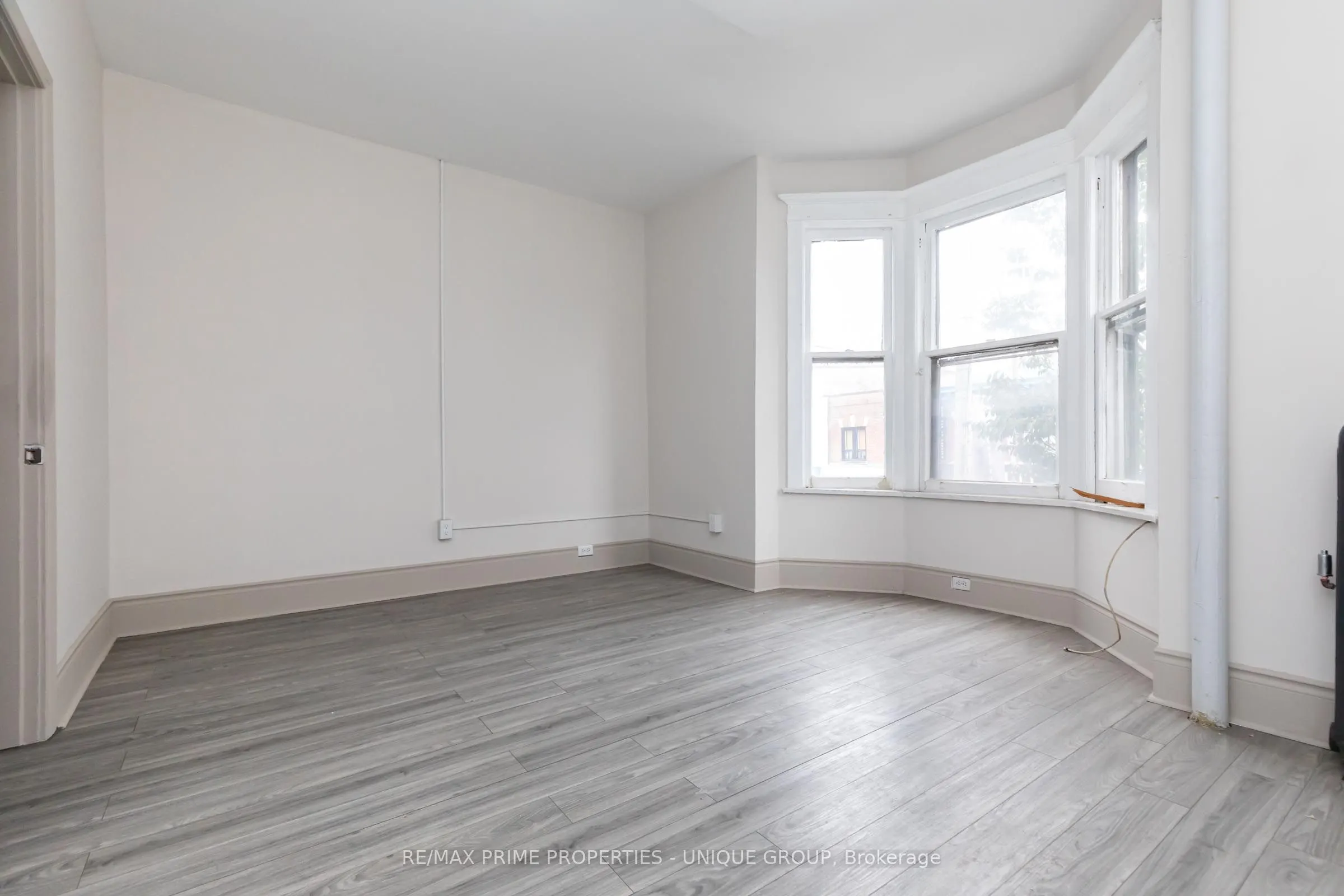 688 Bloor Street W #2