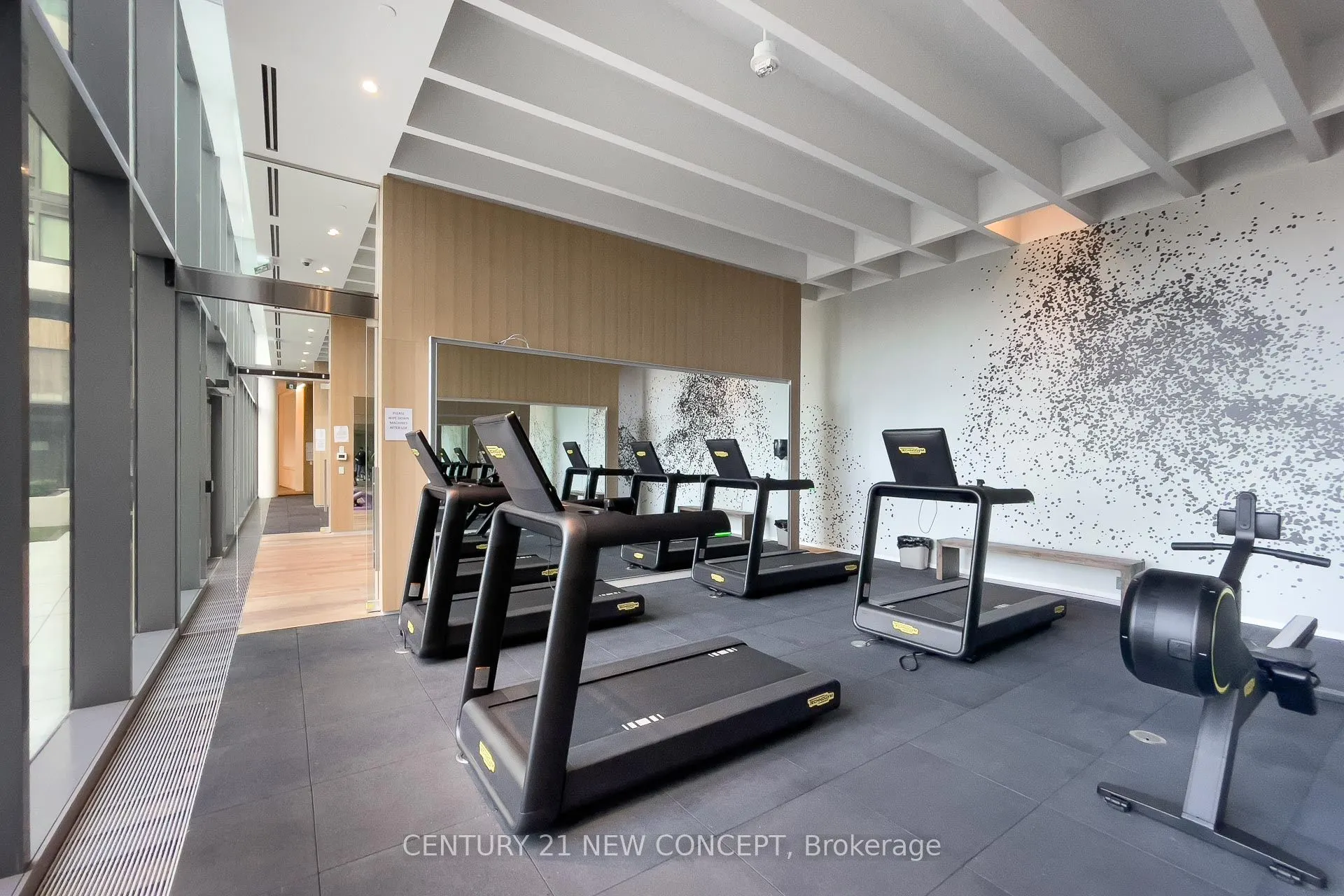 5 Soudan Avenue #712
