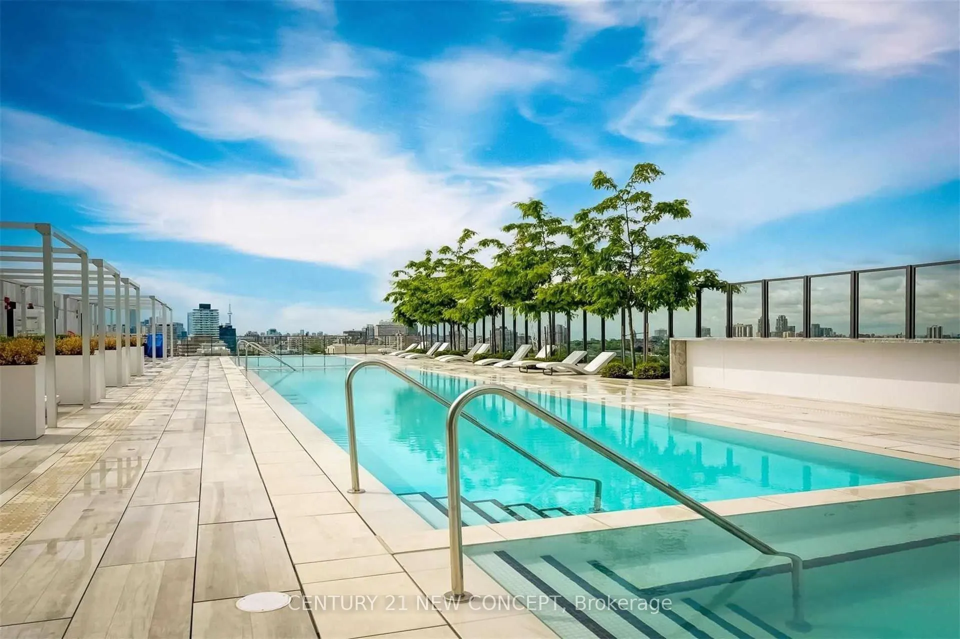 5 Soudan Avenue #712